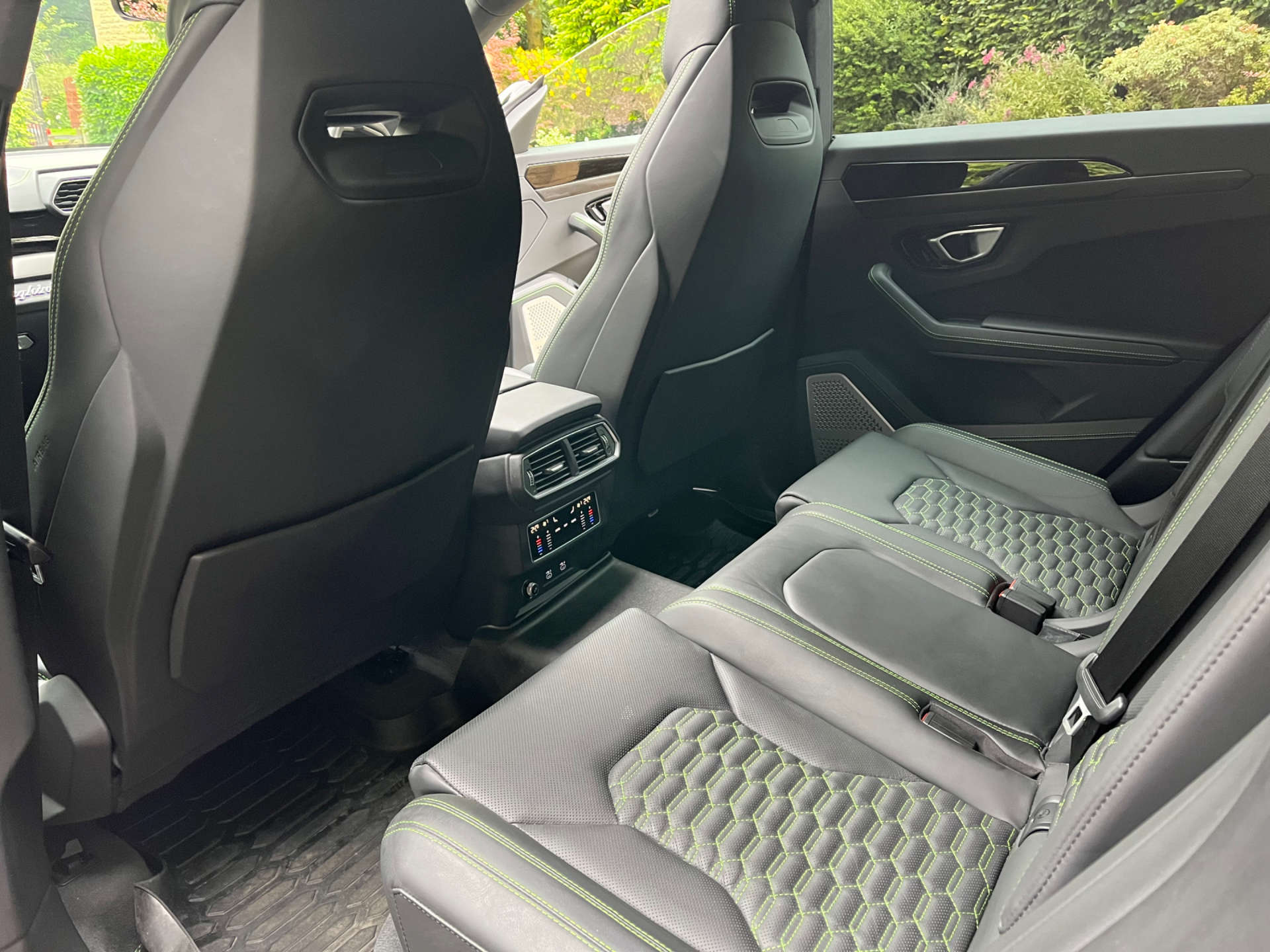 LAMBORGHINI URUS 4.0 Urus V8 Auto 4WD 5dr #23