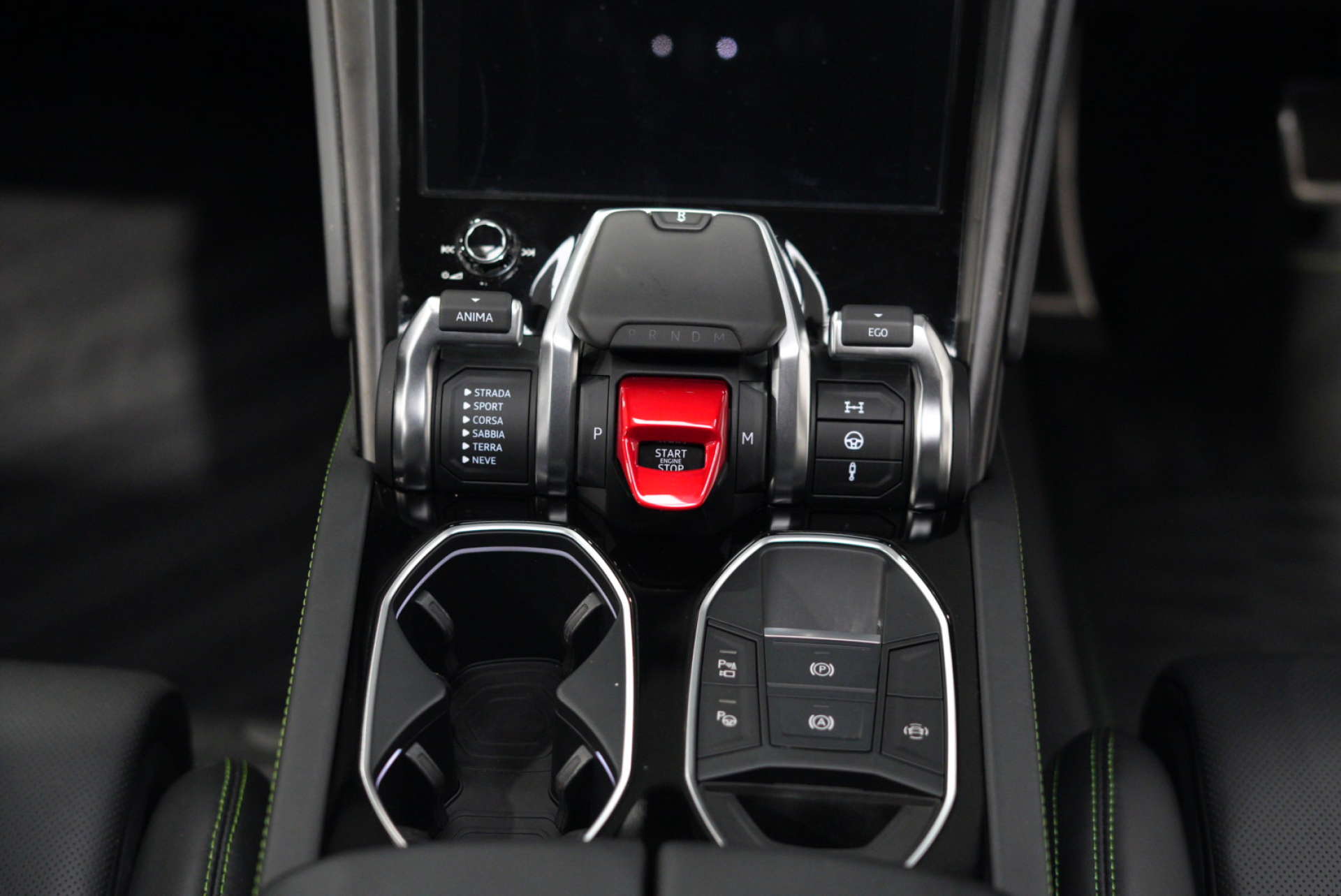 LAMBORGHINI URUS 4.0 Urus V8 Auto 4WD 5dr #25