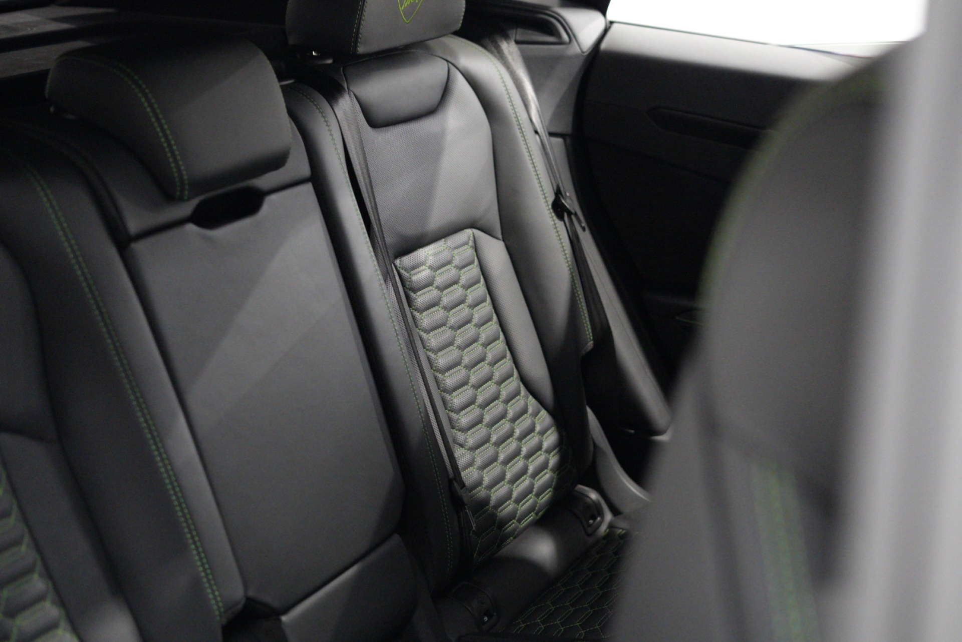 LAMBORGHINI URUS 4.0 Urus V8 Auto 4WD 5dr #29