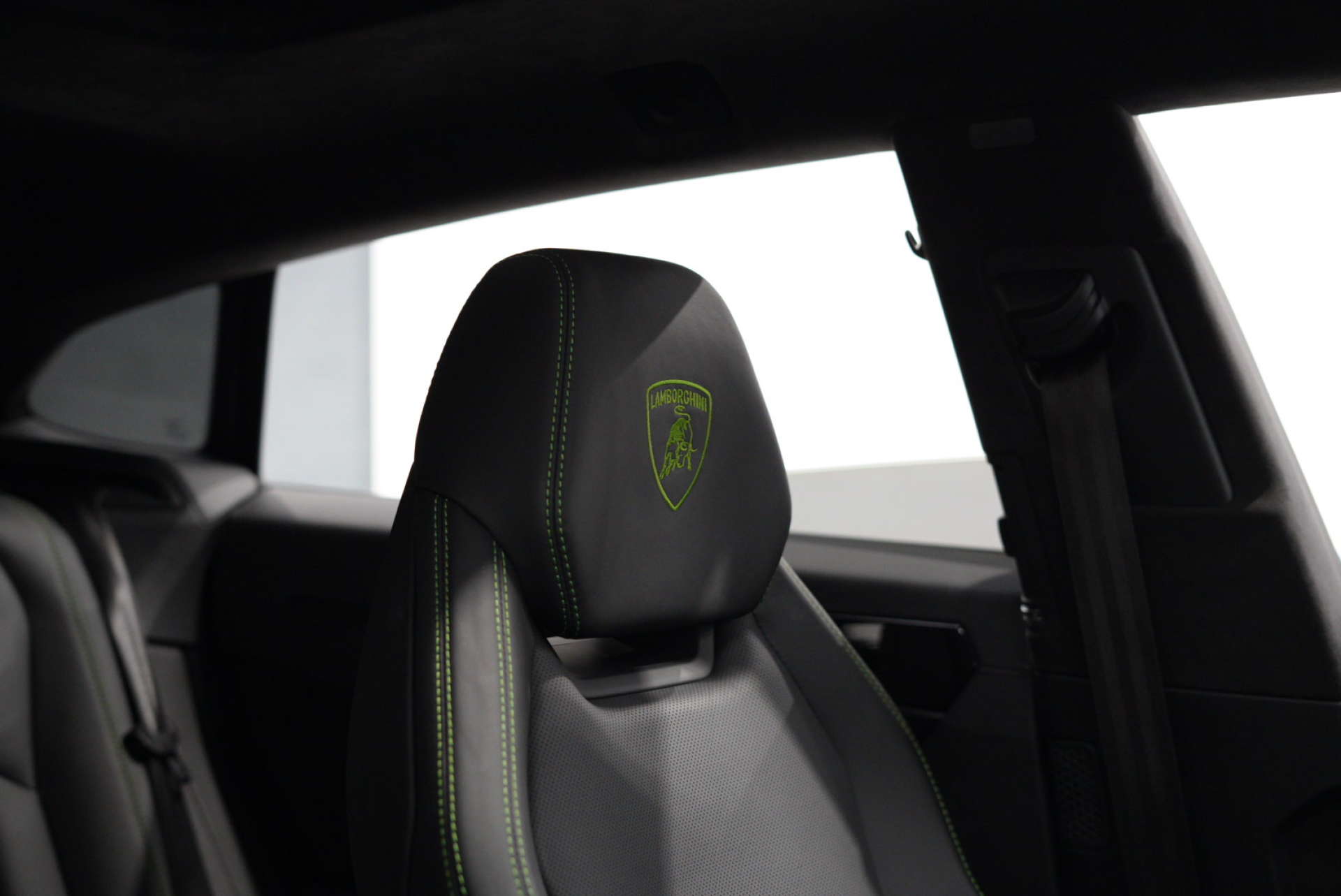 LAMBORGHINI URUS 4.0 Urus V8 Auto 4WD 5dr #33