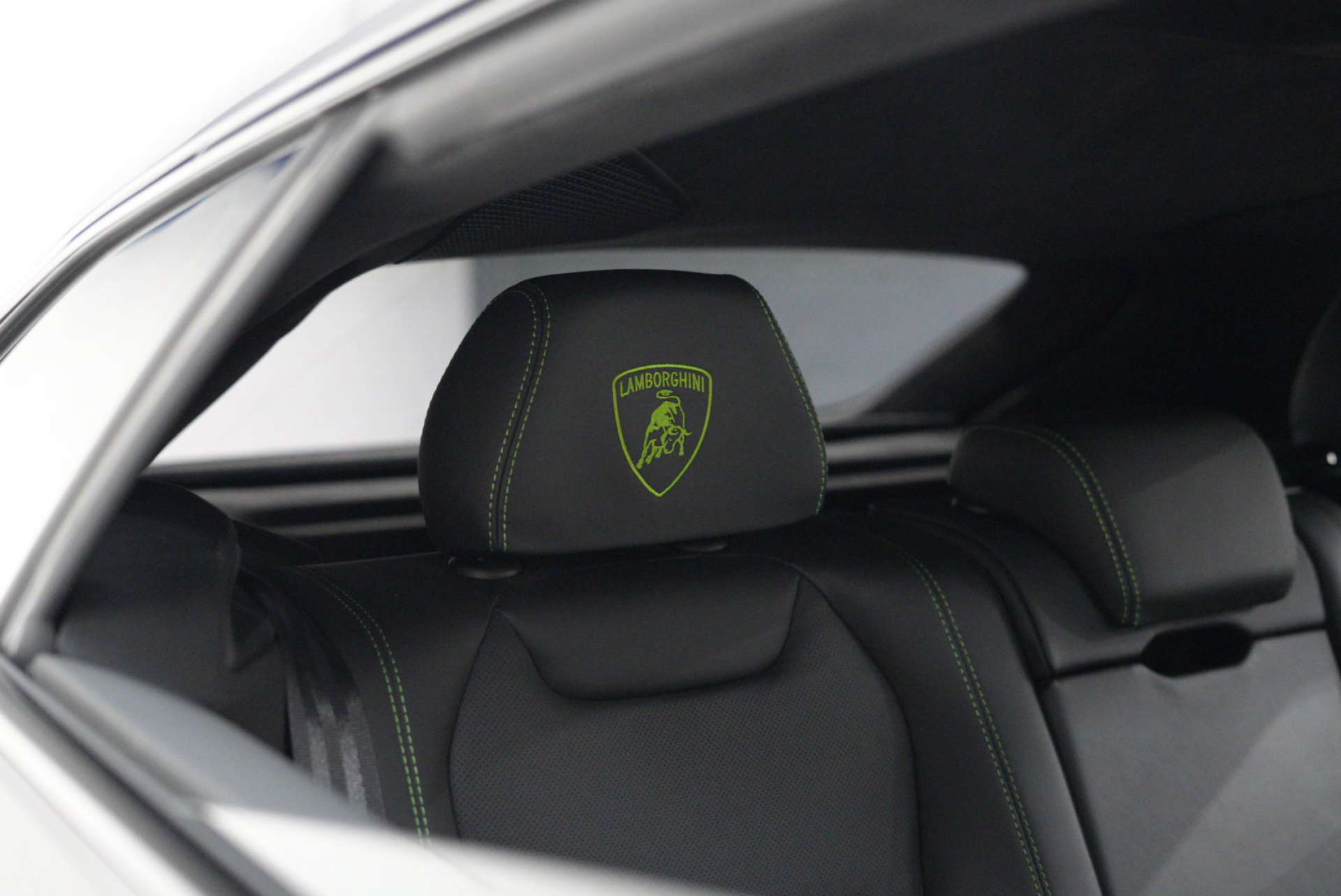 LAMBORGHINI URUS 4.0 Urus V8 Auto 4WD 5dr #42