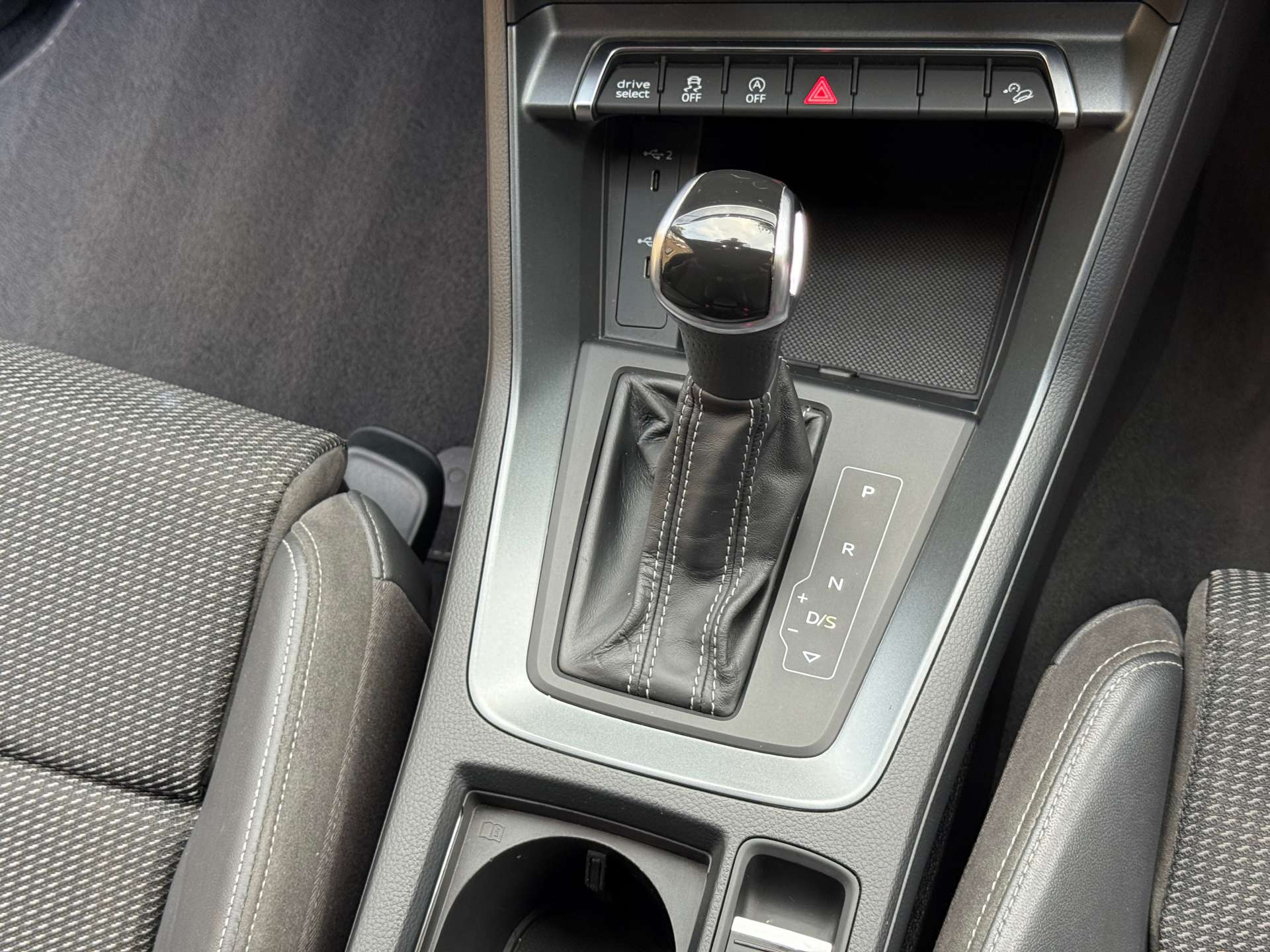 AUDI Q3 1.5 Q3 S Line 35 TFSI MHEV Semi-Auto 5dr #15