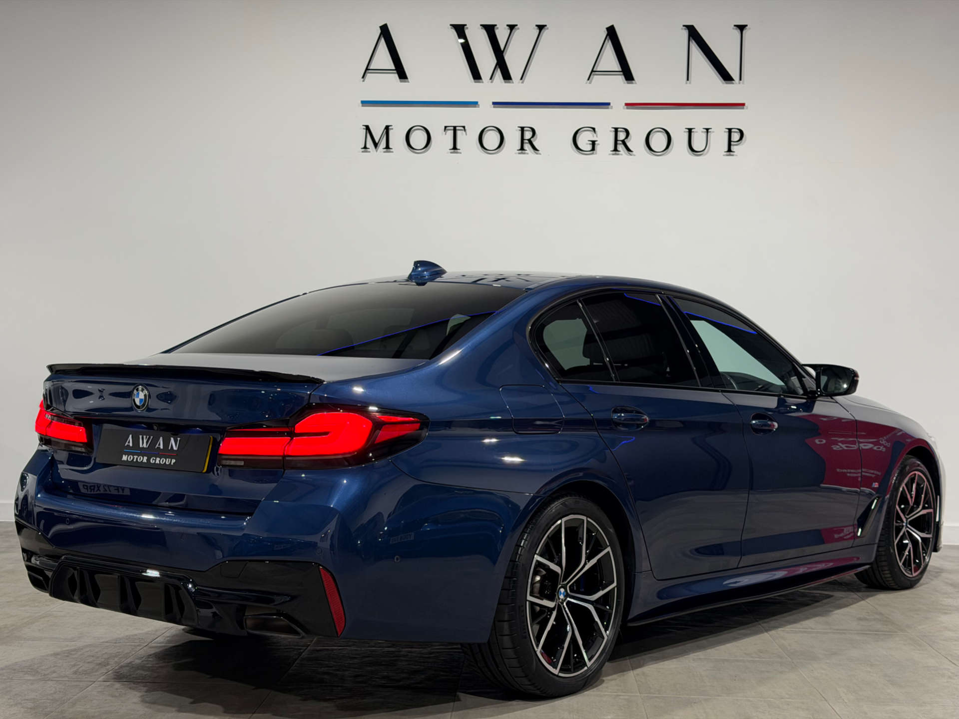 BMW 5 SERIES 2.0 530e M Sport Auto 4dr #3