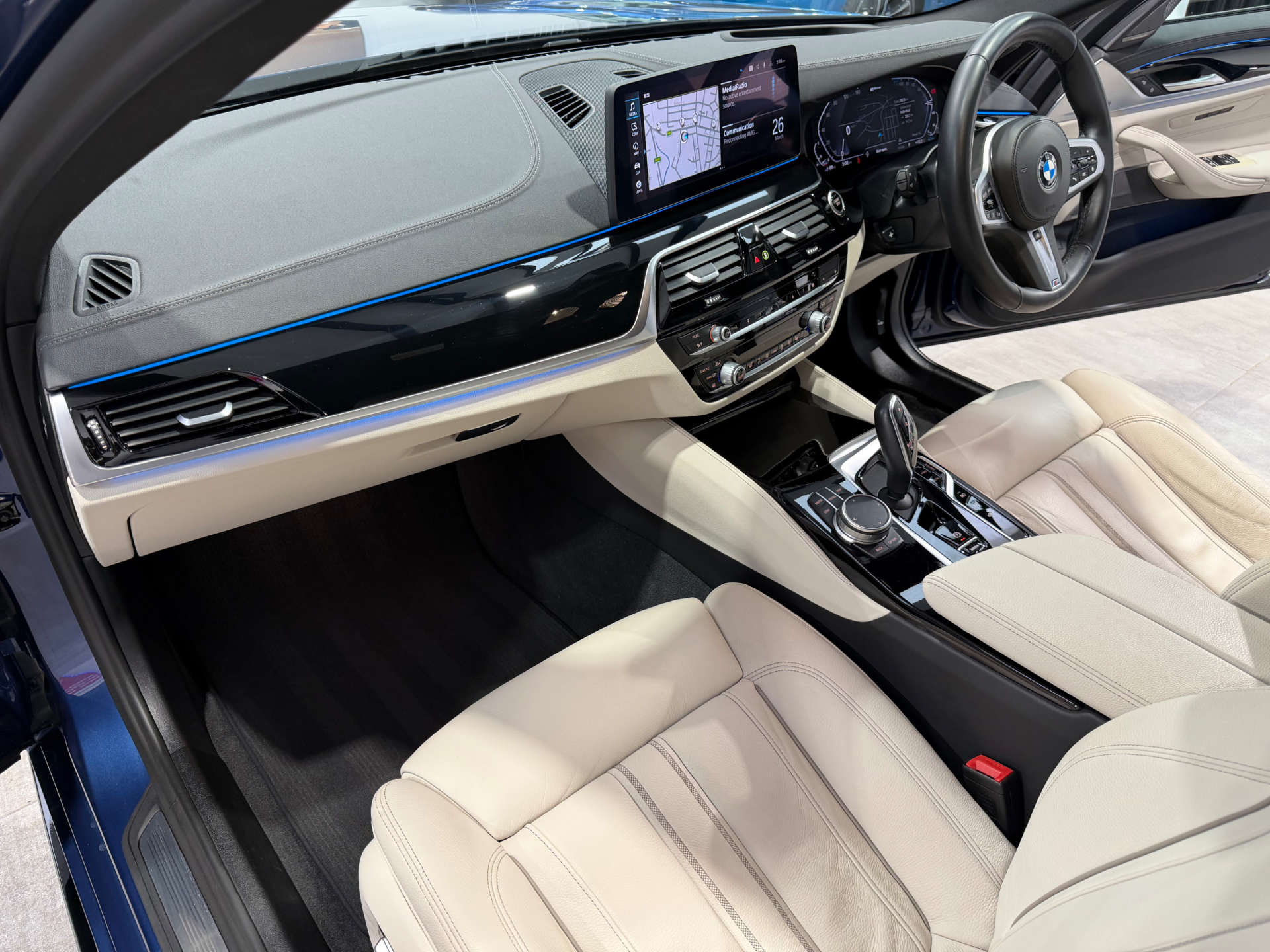 BMW 5 SERIES 2.0 530e M Sport Auto 4dr #11