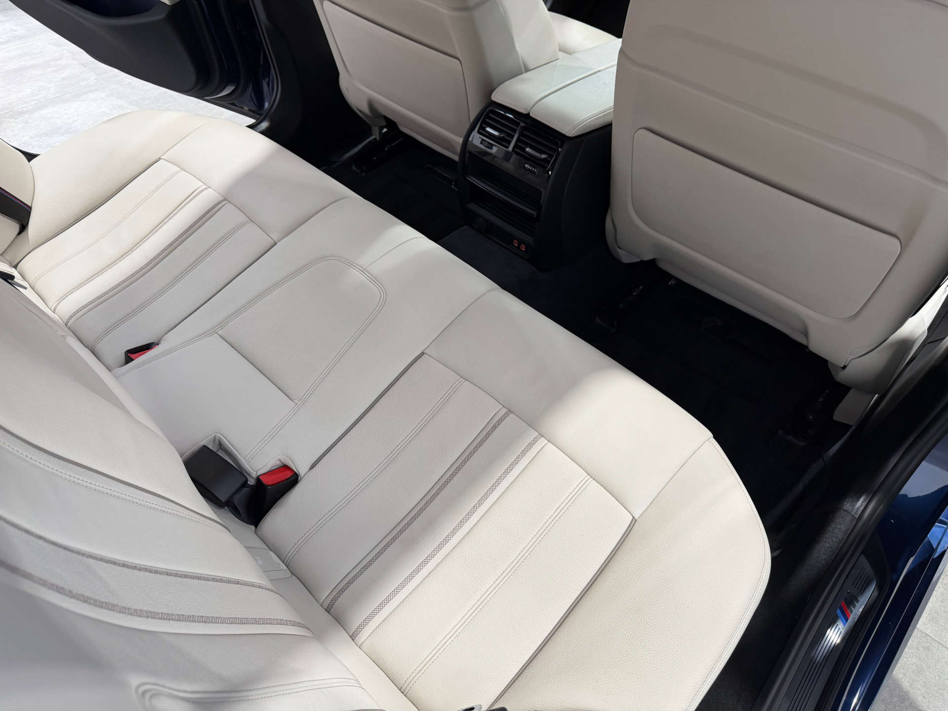 BMW 5 SERIES 2.0 530e M Sport Auto 4dr #22