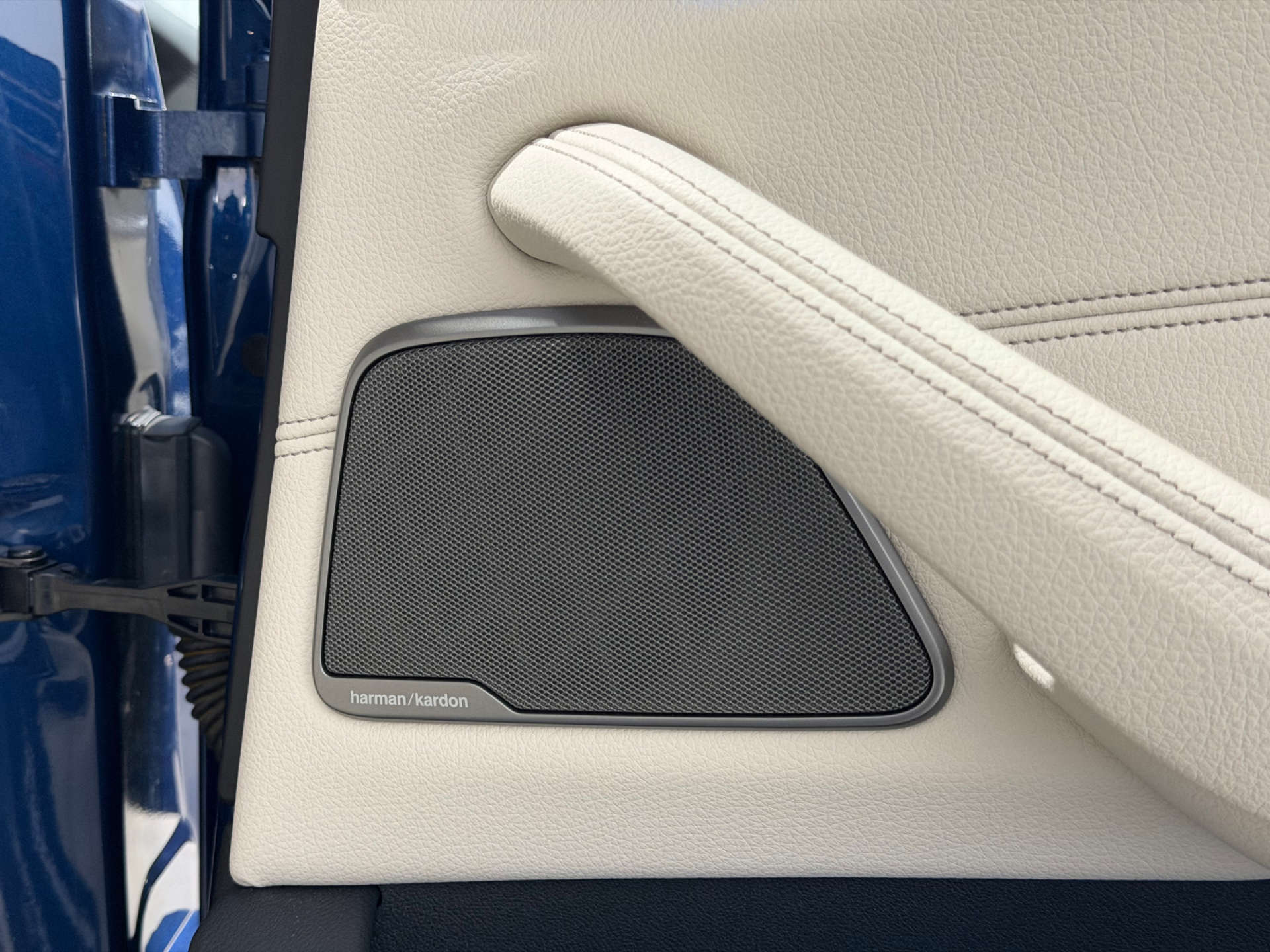 BMW 5 SERIES 2.0 530e M Sport Auto 4dr #31