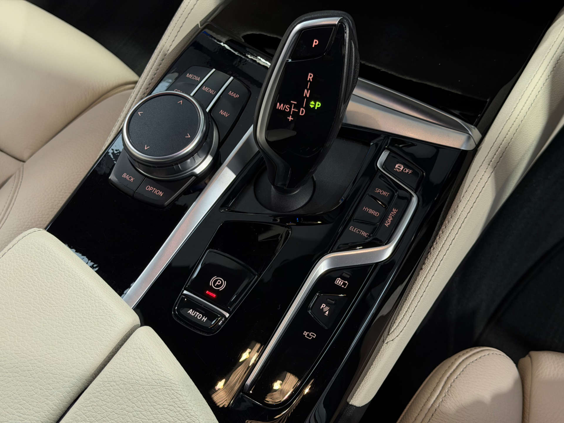 BMW 5 SERIES 2.0 530e M Sport Auto 4dr #62