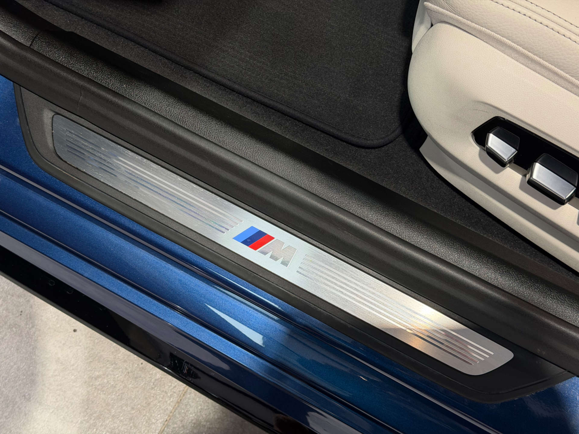 BMW 5 SERIES 2.0 530e M Sport Auto 4dr #69