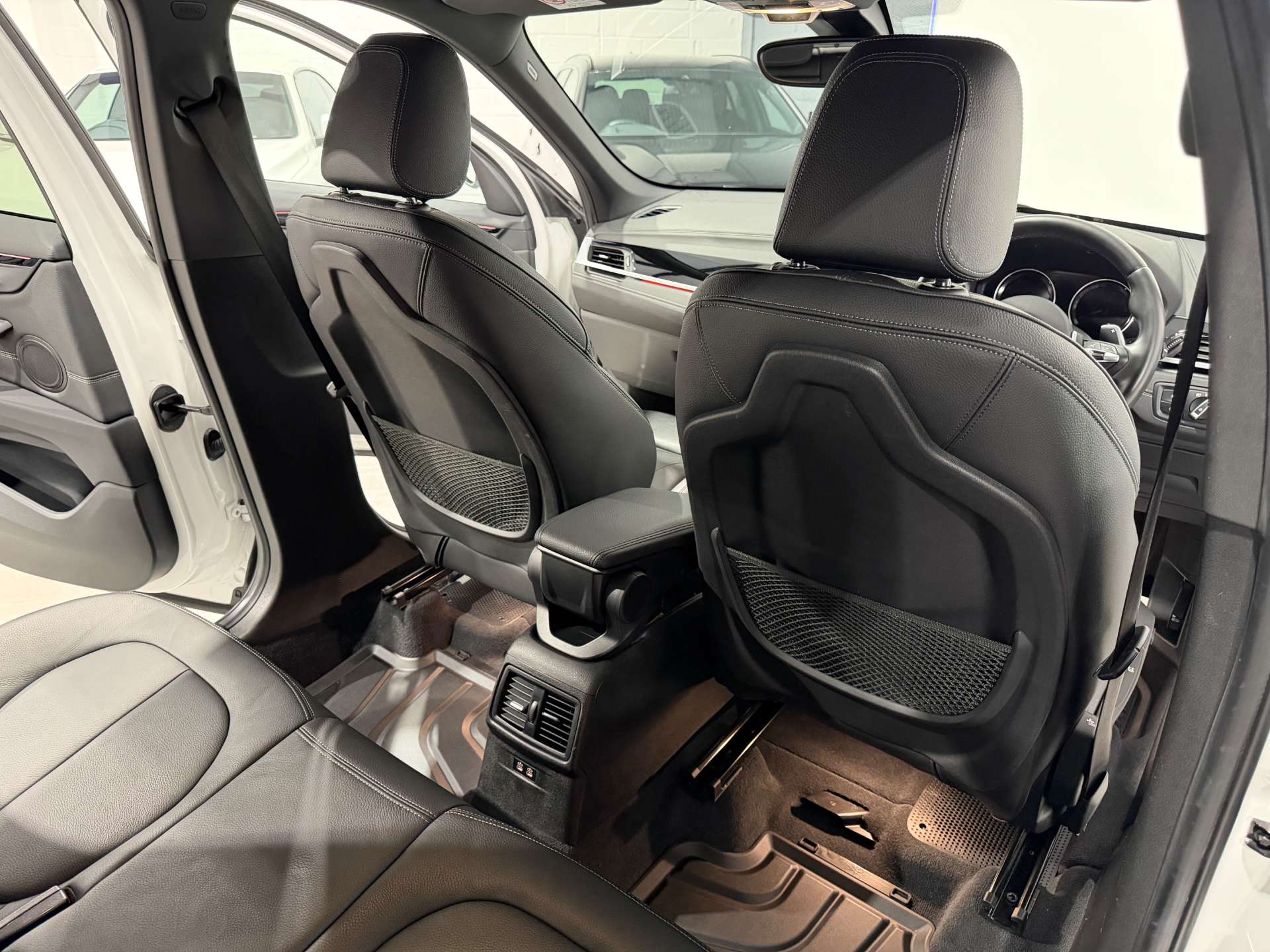 BMW X1 2.0 X1 sDrive 20i M Sport Auto 5dr #22
