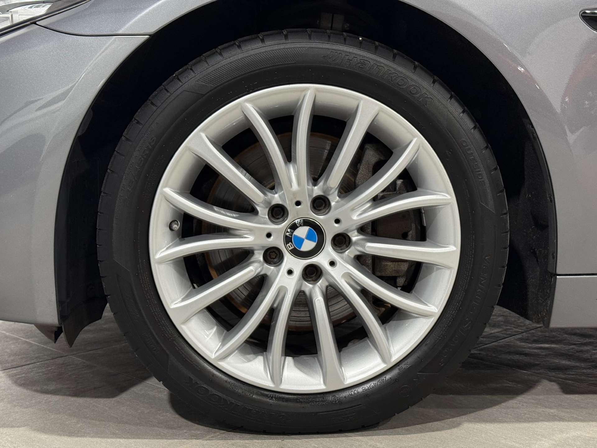 BMW 5 SERIES 2.0 525d Luxury Auto 5dr #6