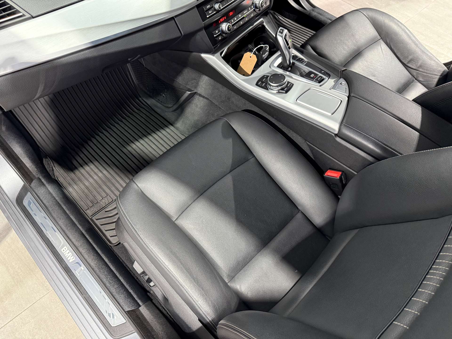BMW 5 SERIES 2.0 525d Luxury Auto 5dr #22