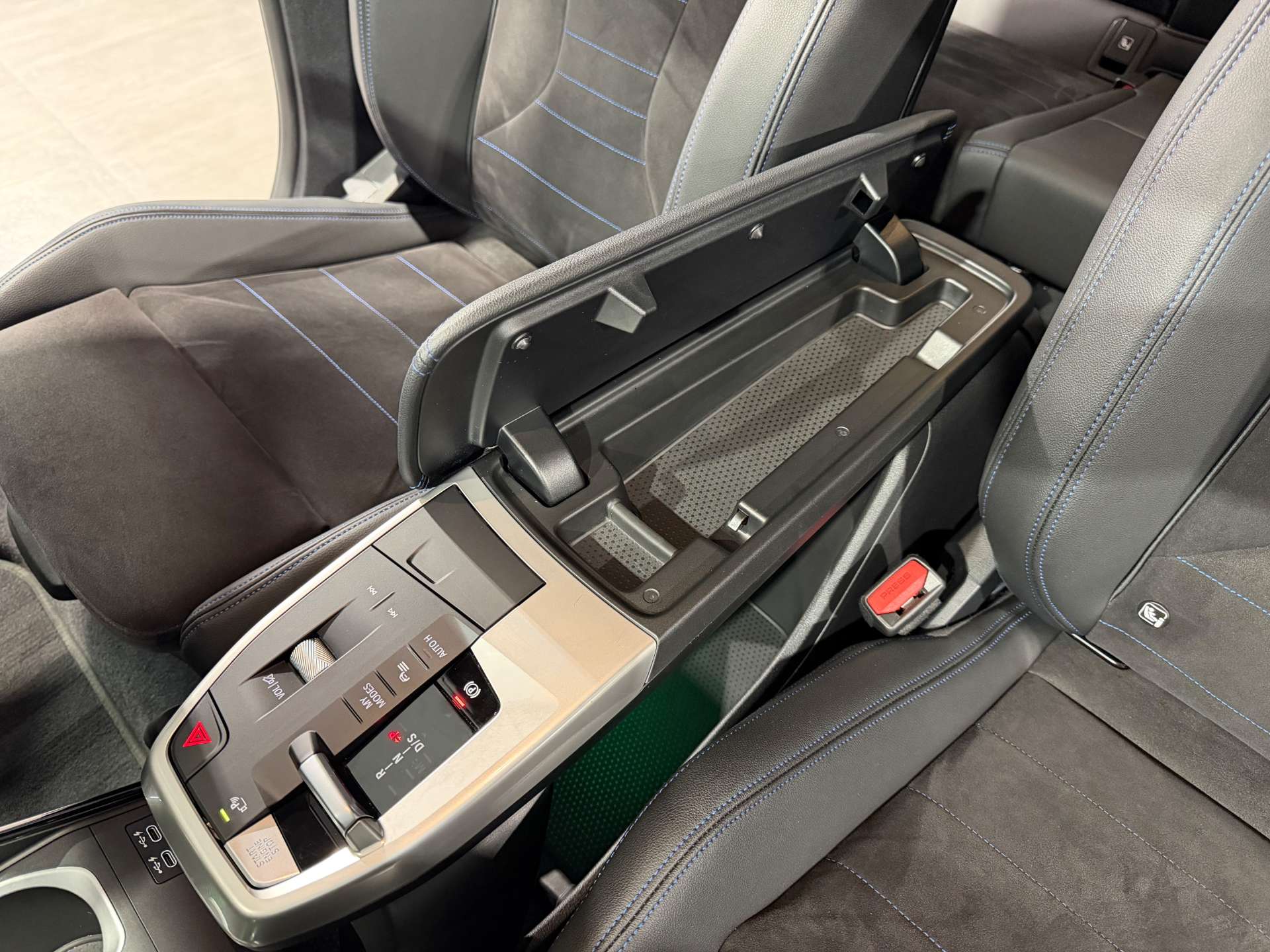 BMW X1 2.0 X1 sDrive 18D M Sport MHEV A 5dr #36