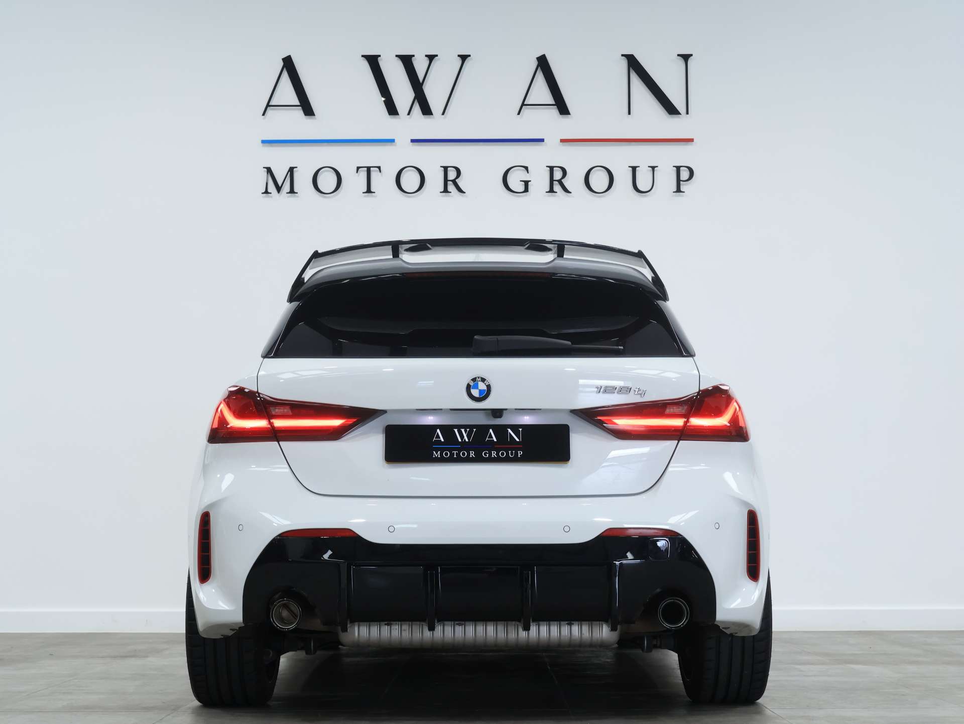 BMW 1 SERIES 2.0 128ti Auto 5dr #5