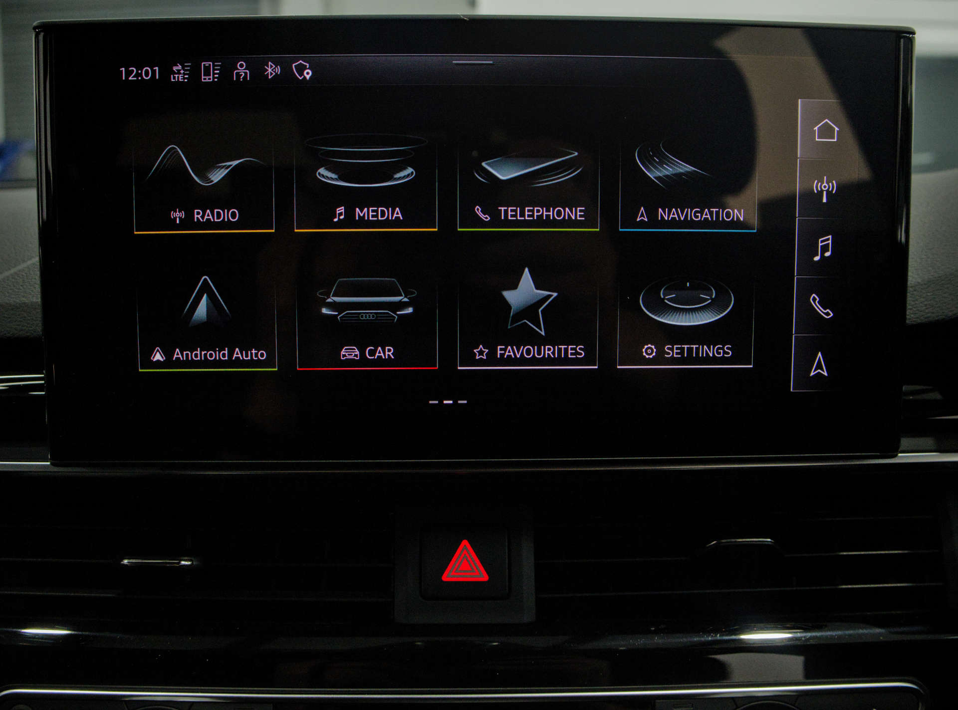 AUDI A4 2.0 A4 Black Edition 40 TFSI MHEV Semi-Auto 5dr #17