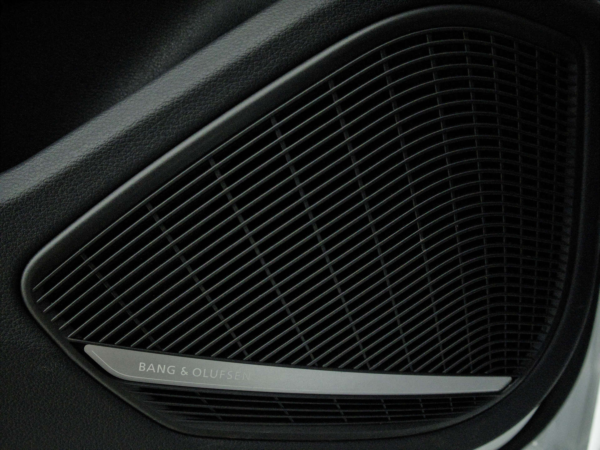 AUDI A4 2.0 A4 Black Edition 40 TFSI MHEV Semi-Auto 5dr #45