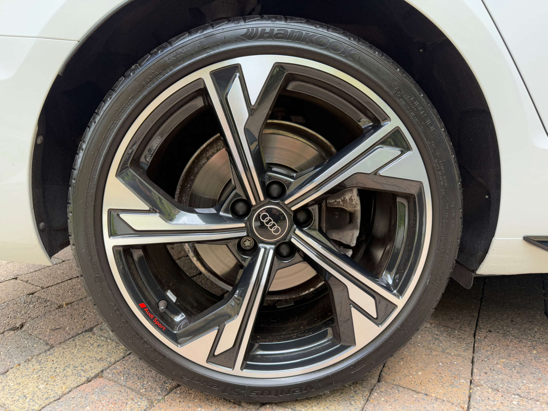 AUDI A4 2.0 A4 Black Edition 40 TFSI MHEV Semi-Auto 4dr #27