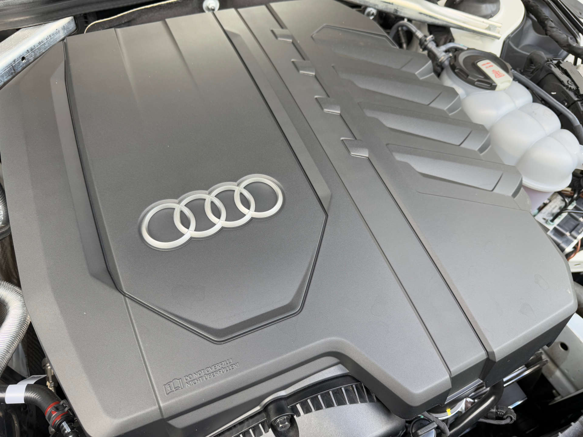 AUDI A4 2.0 A4 Black Edition 40 TFSI MHEV Semi-Auto 4dr #54