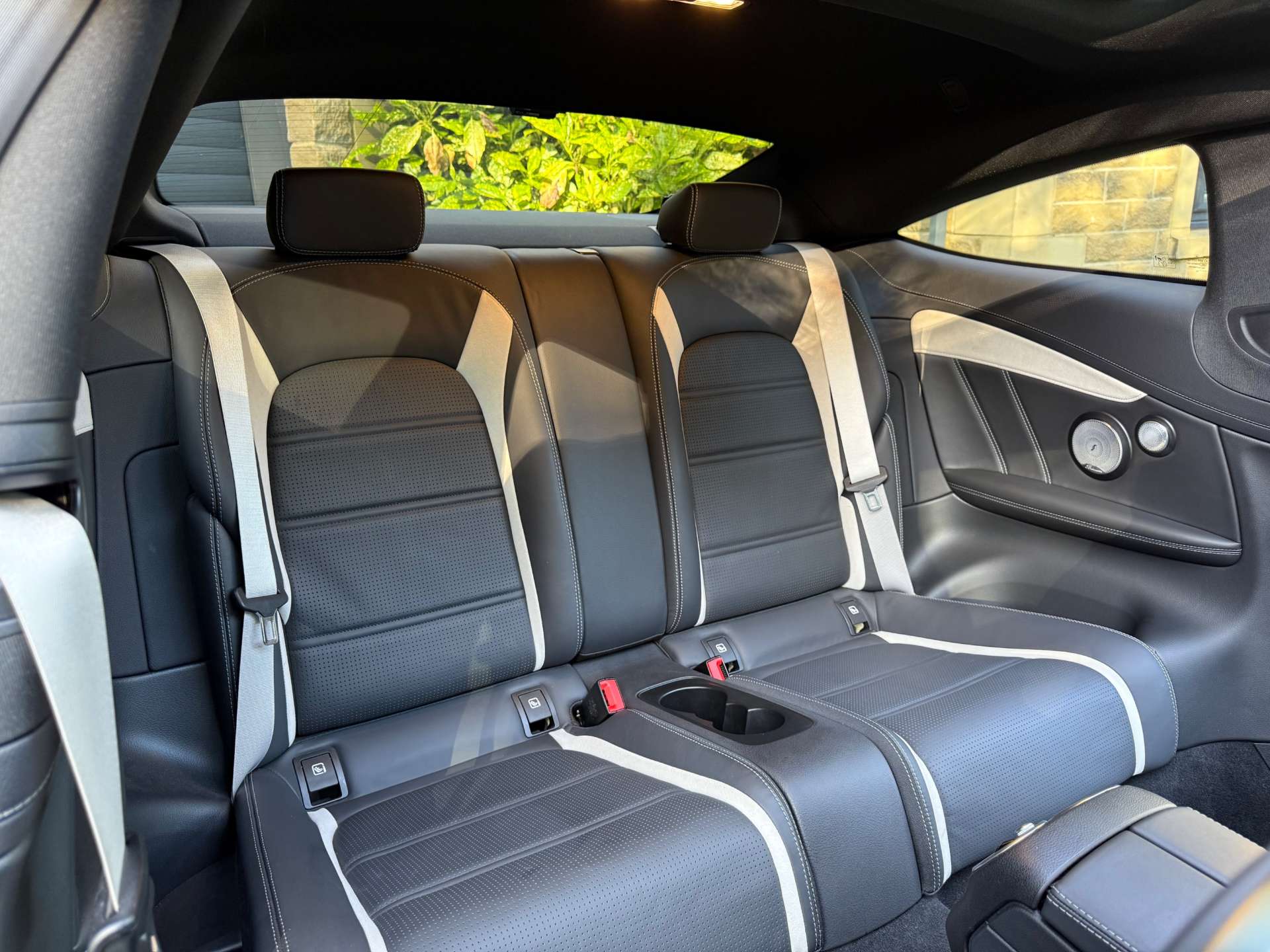 MERCEDES-BENZ C-CLASS 4.0 AMG C 63 S Premium+ Auto 2dr #38