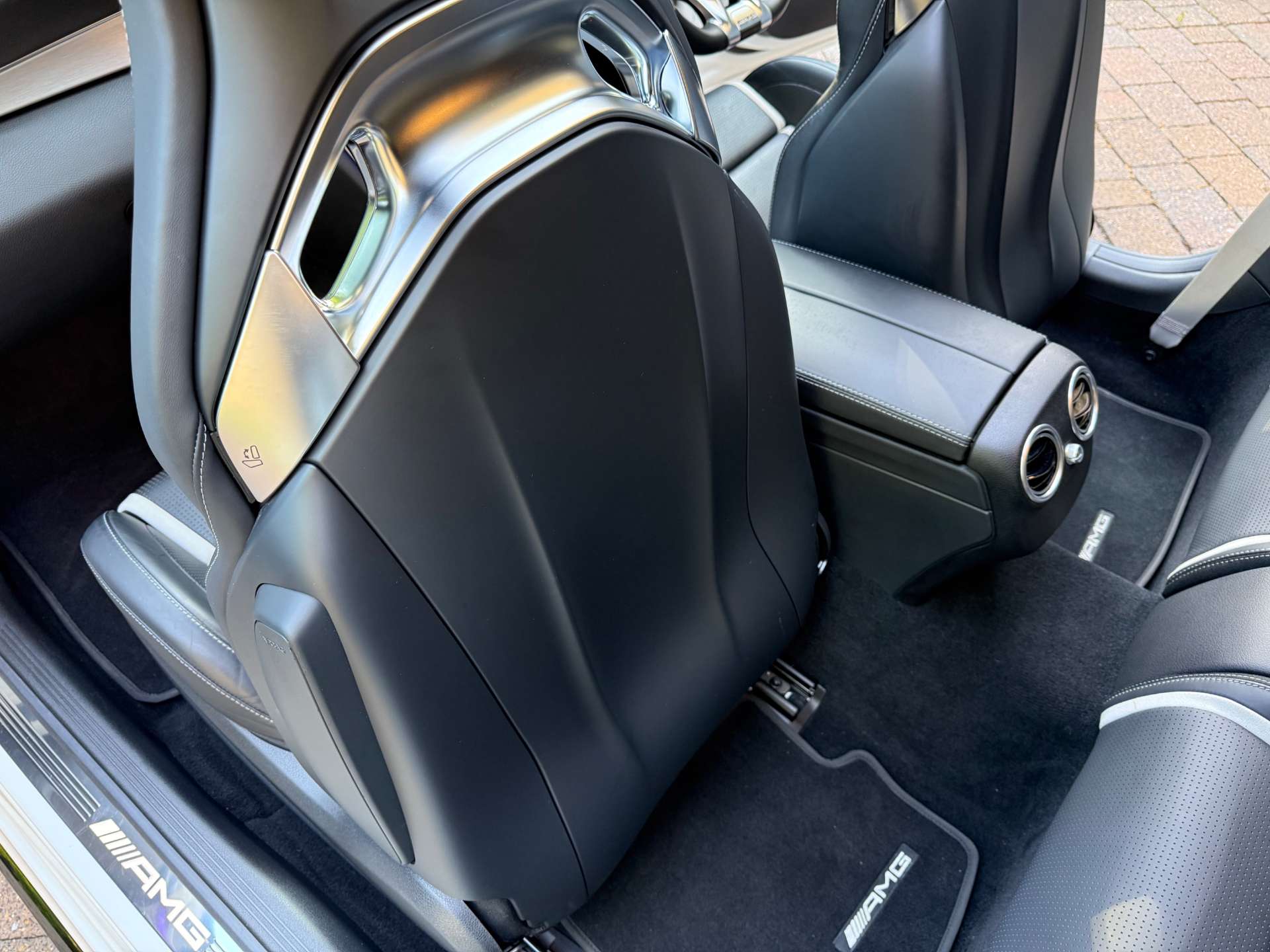 MERCEDES-BENZ C-CLASS 4.0 AMG C 63 S Premium+ Auto 2dr #42