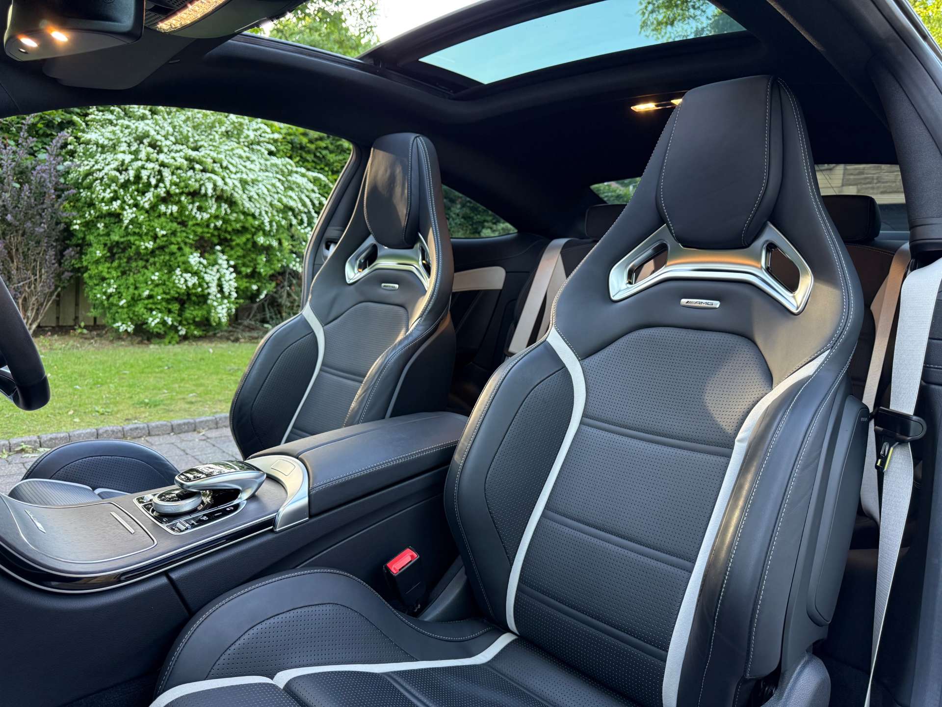 MERCEDES-BENZ C-CLASS 4.0 AMG C 63 S Premium+ Auto 2dr #50