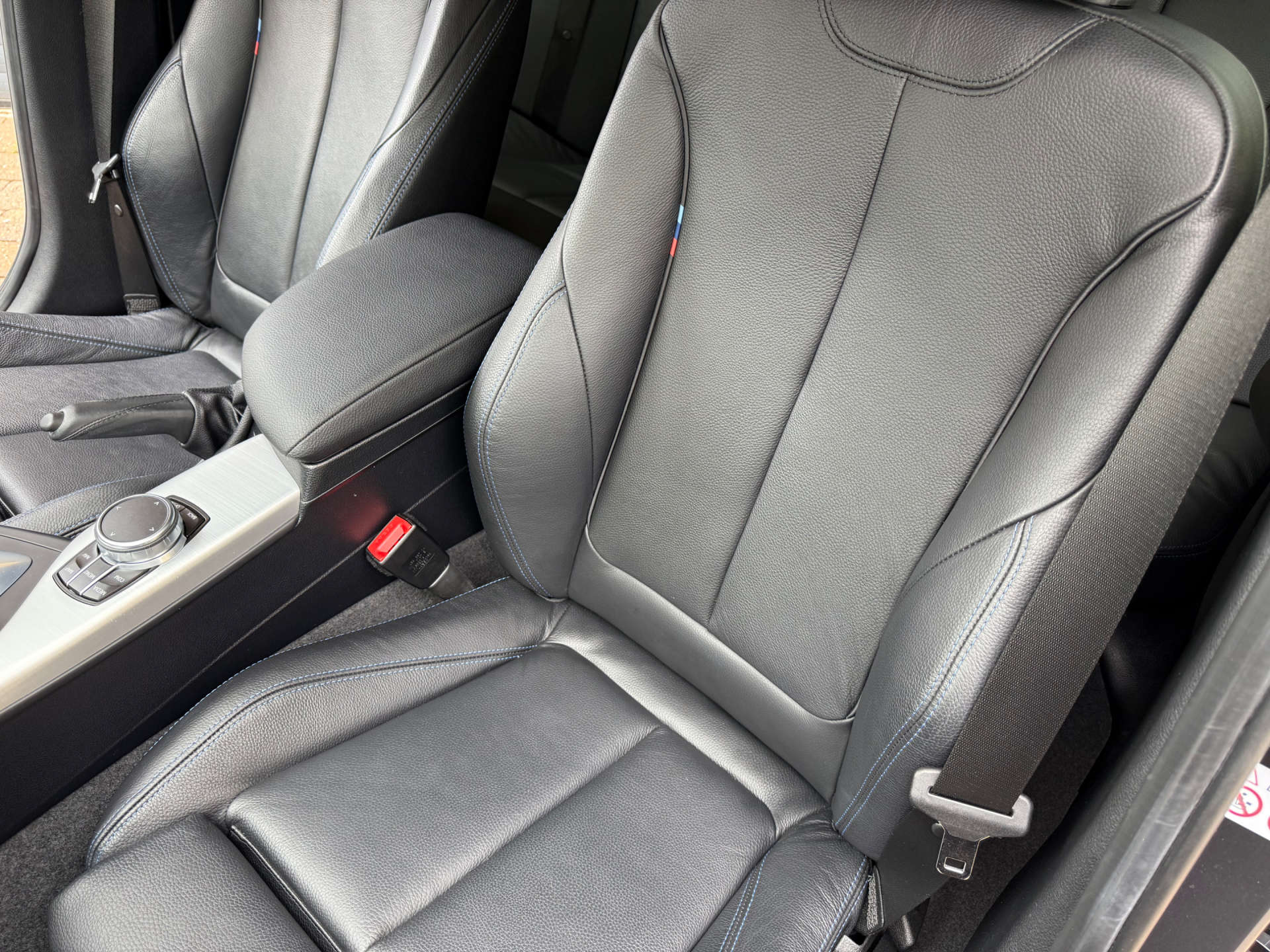BMW 1 SERIES 1.5 118i M Sport Shadow Edition Auto 5dr #63