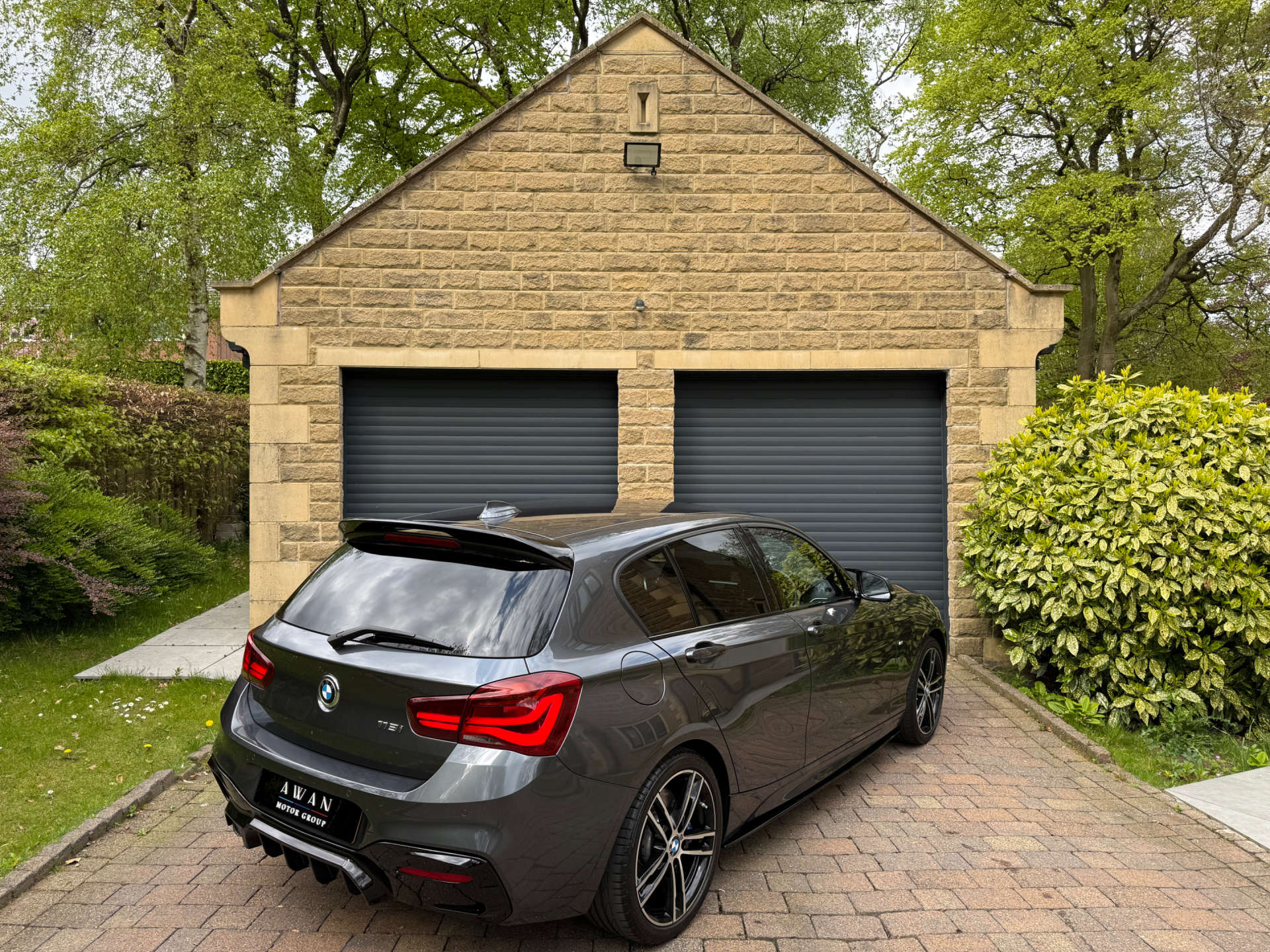 BMW 1 SERIES 1.5 118i M Sport Shadow Edition Auto 5dr #2