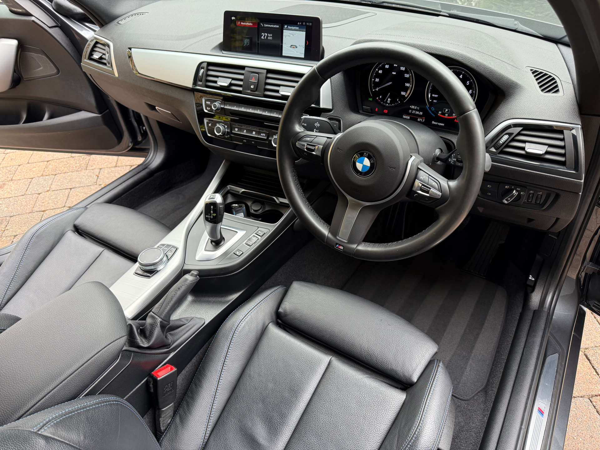 BMW 1 SERIES 1.5 118i M Sport Shadow Edition Auto 5dr #4