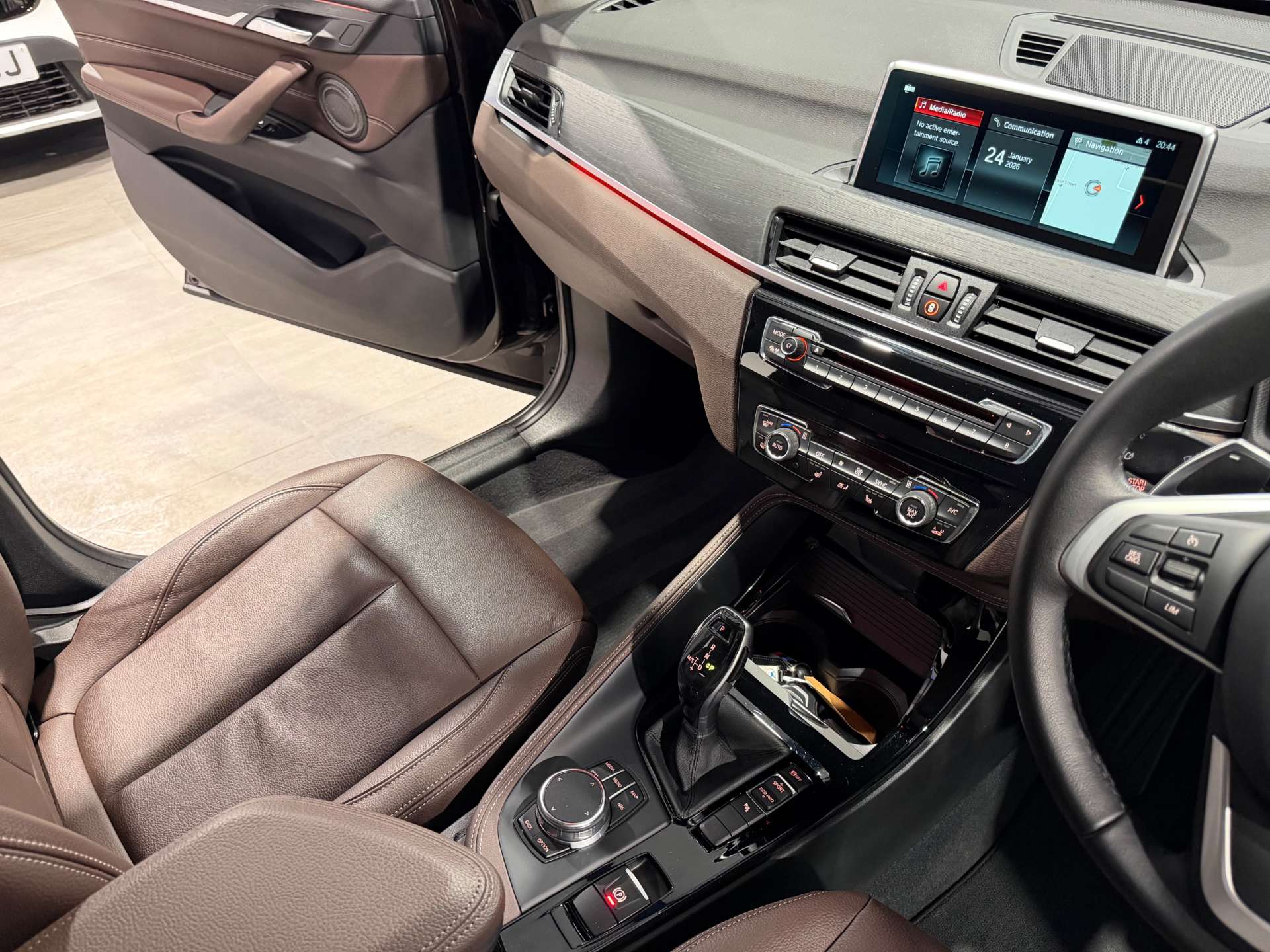 BMW X1 2.0 X1 sDrive 20i XLine Auto 5dr #39