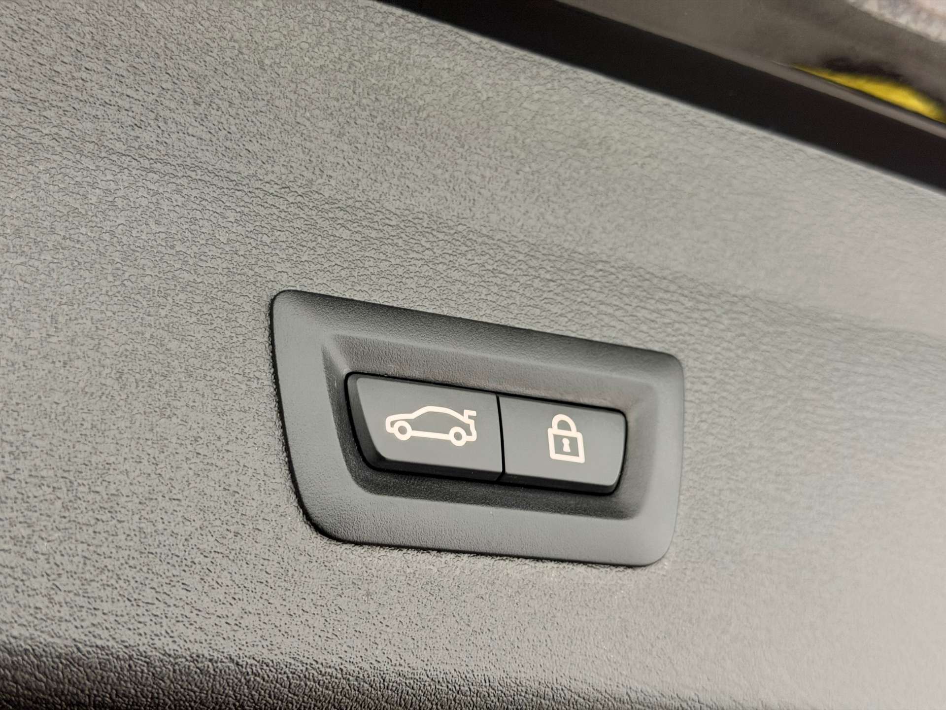 BMW X1 2.0 X1 sDrive 20i XLine Auto 5dr #52