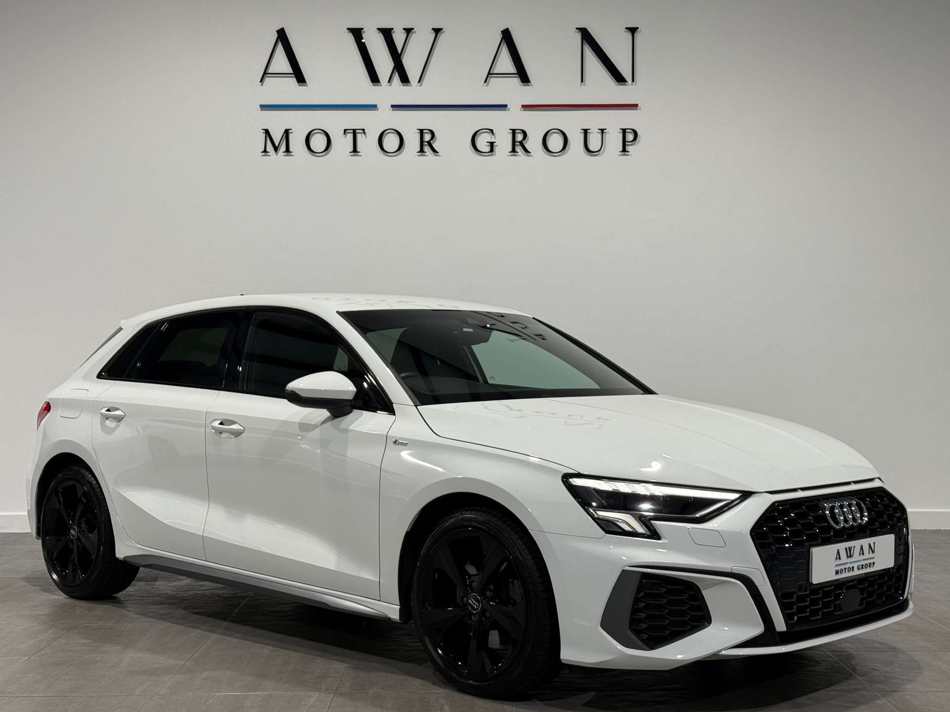 AUDI A3 1.0 A3 Sportback 30 TFSI S Line 5dr #0
