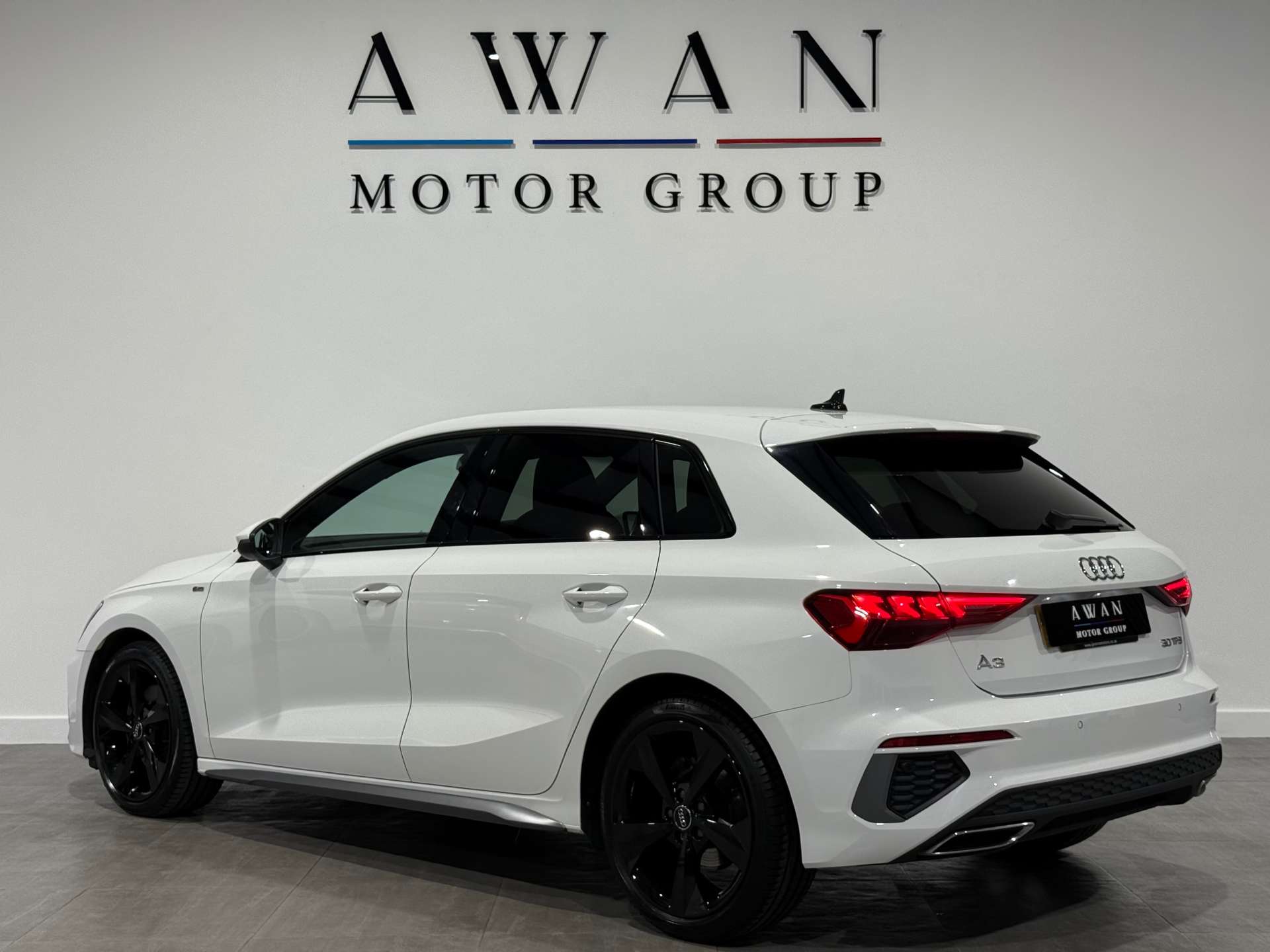 AUDI A3 1.0 A3 Sportback 30 TFSI S Line 5dr #1