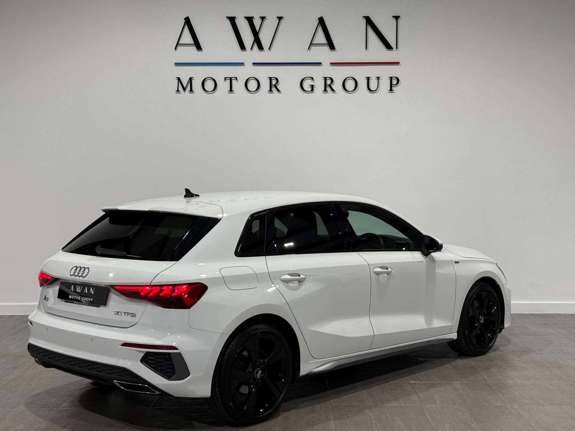 AUDI A3 1.0 A3 Sportback 30 TFSI S Line 5dr #2