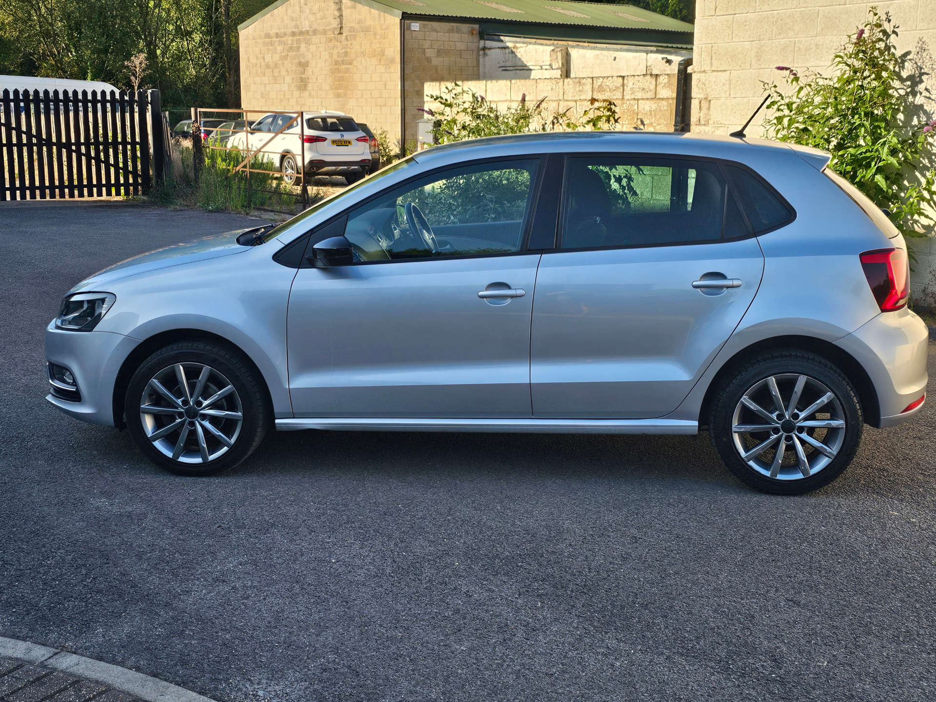 VOLKSWAGEN POLO 1.0 Polo SE Design 5dr #11