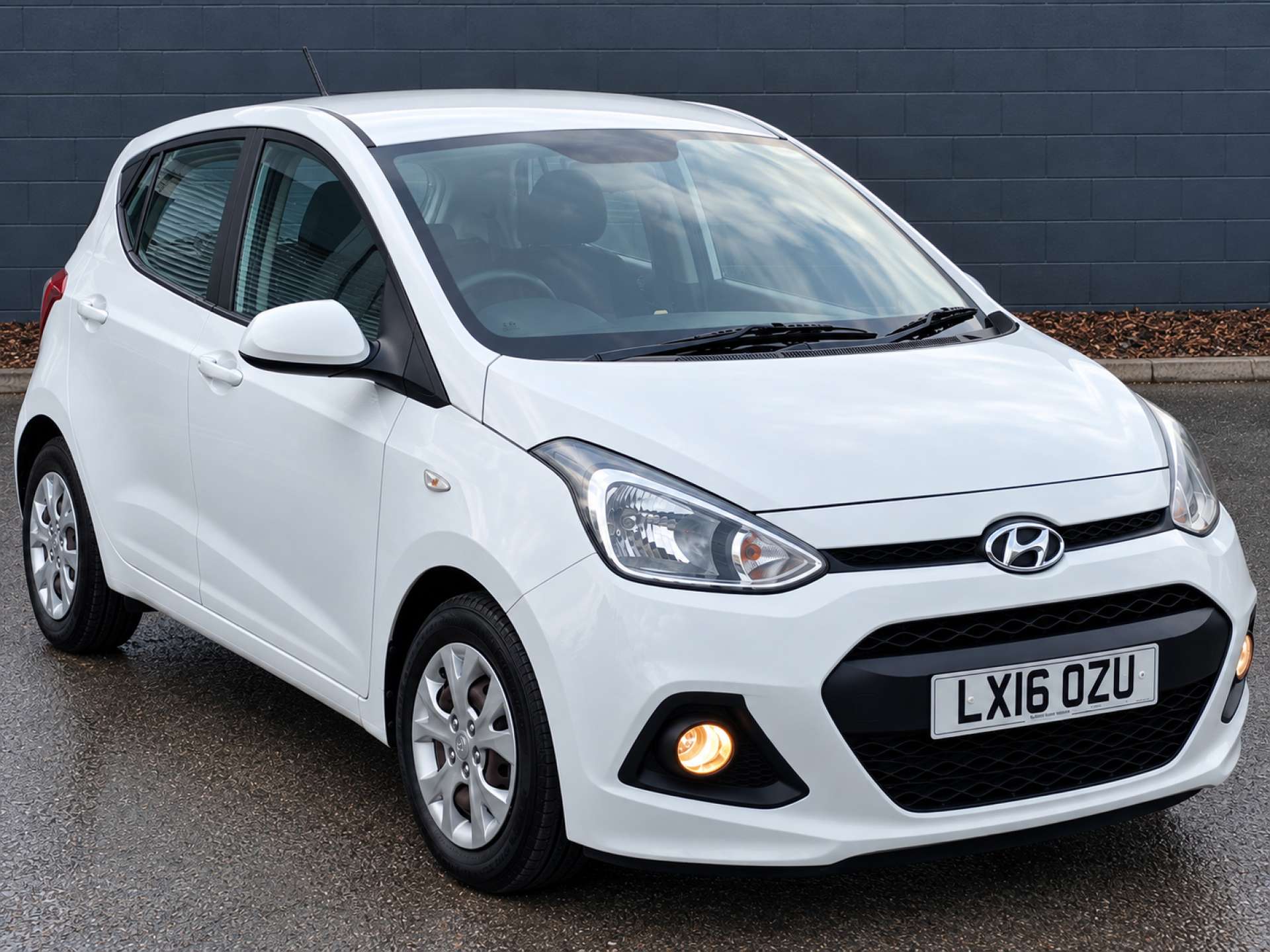 2016 Hyundai i10