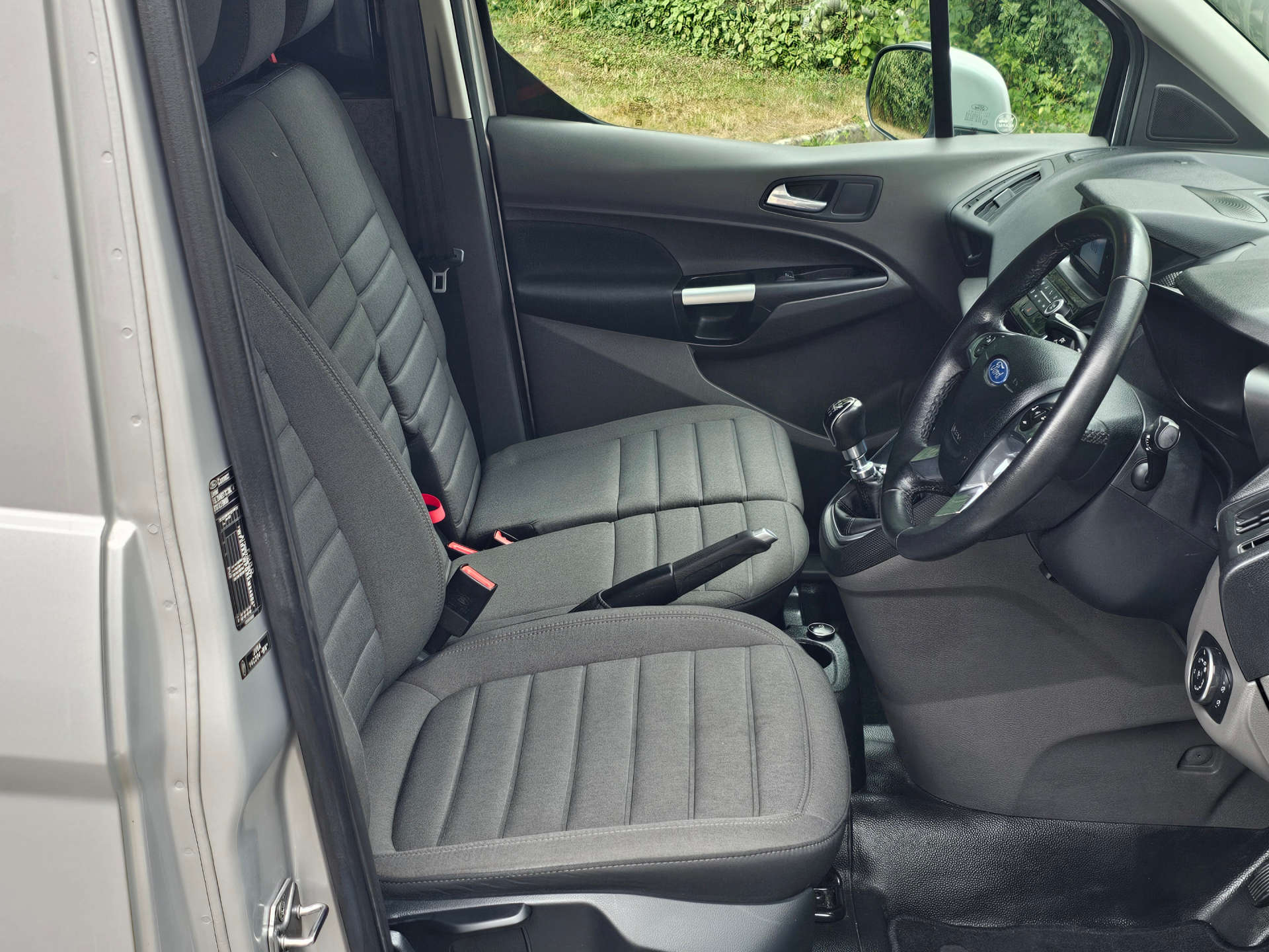 FORD TRANSIT CONNECT 1.5 Transit Connect 200 Limited TDCi #21