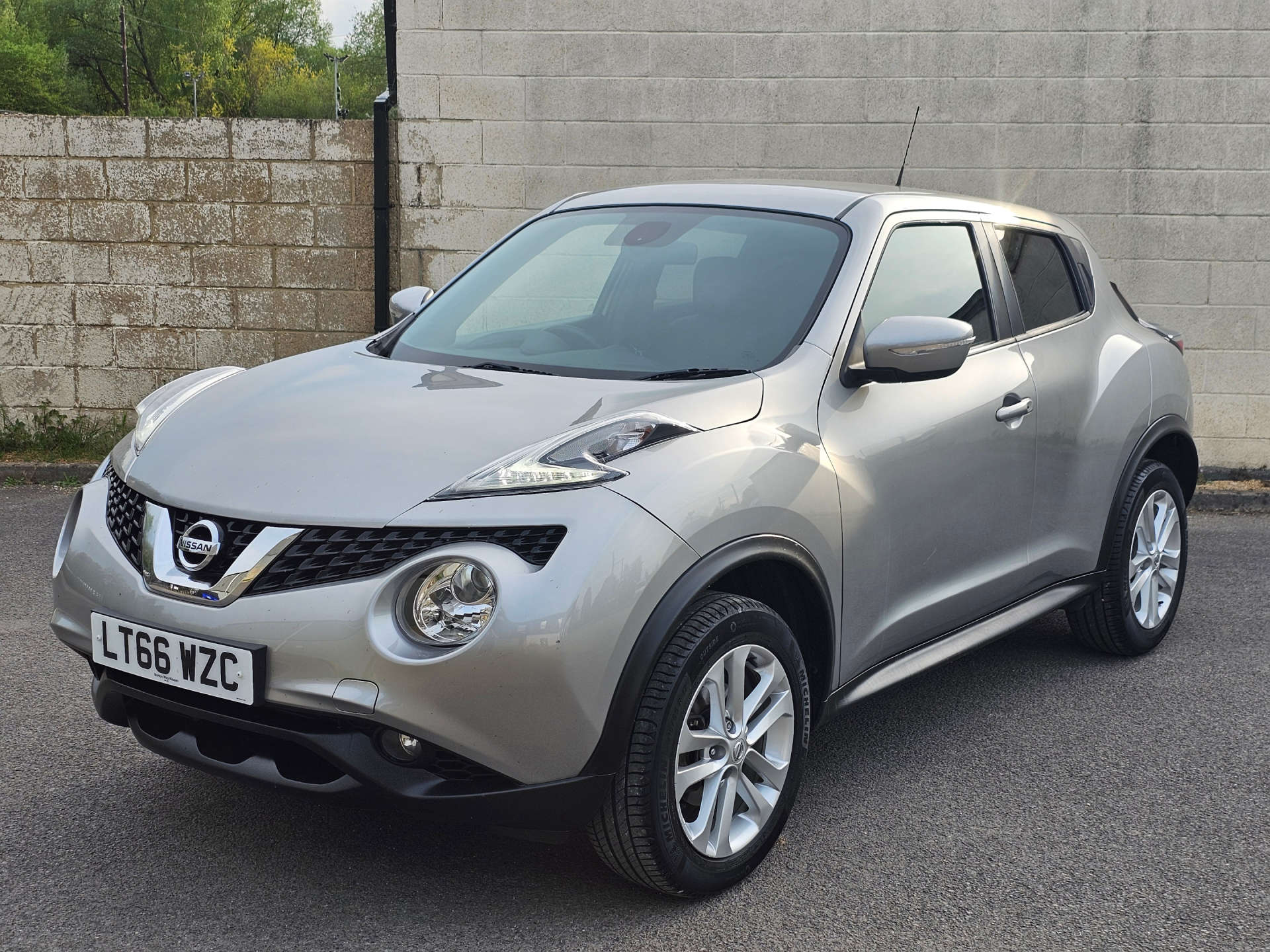 NISSAN JUKE 1.6 Juke N-Connecta CVT 5dr #19