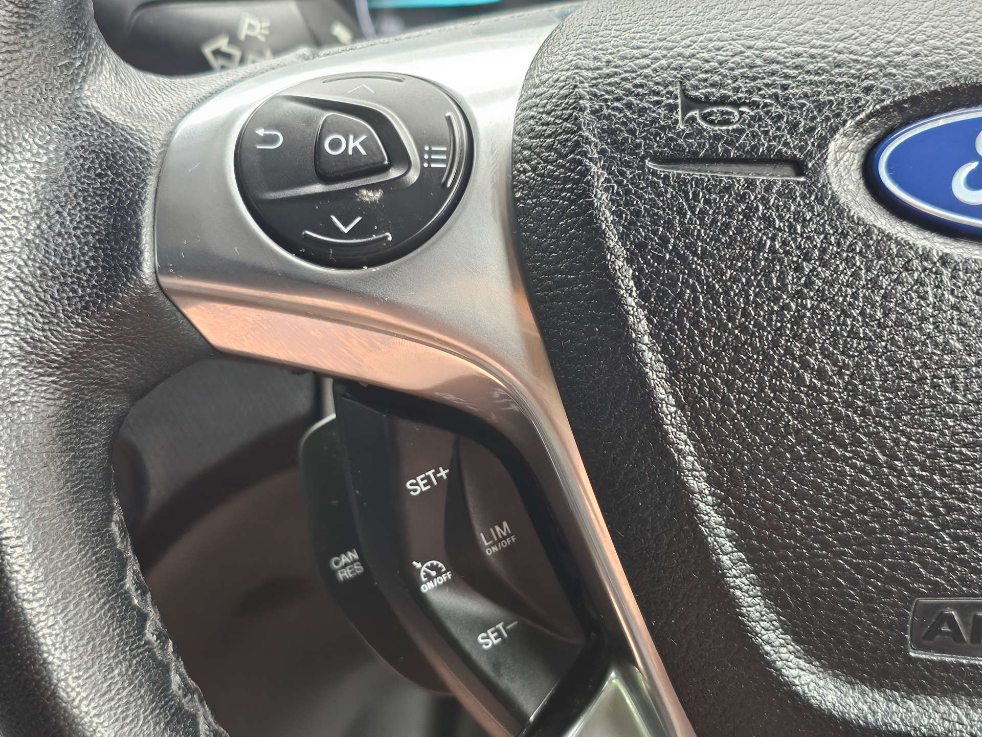 FORD TRANSIT CONNECT 1.5 Transit Connect 200 Limited TDCi #31