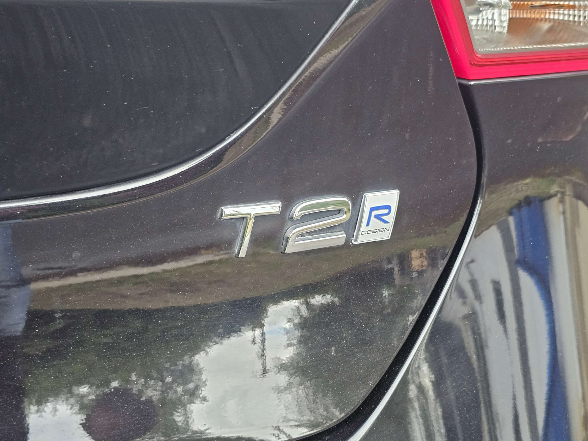 VOLVO V40 2.0 V40 R-Design Nav+ T2 5dr #10