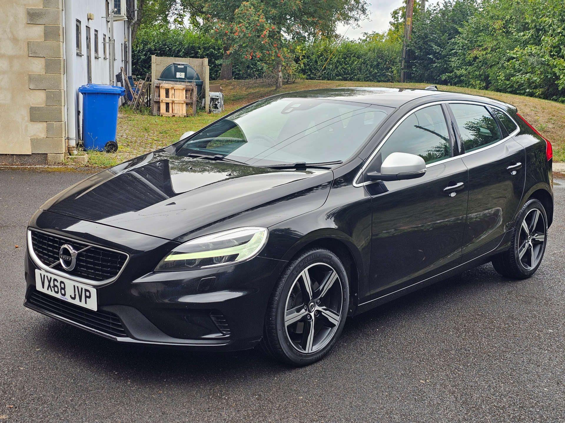 VOLVO V40 2.0 V40 R-Design Nav+ T2 5dr #20