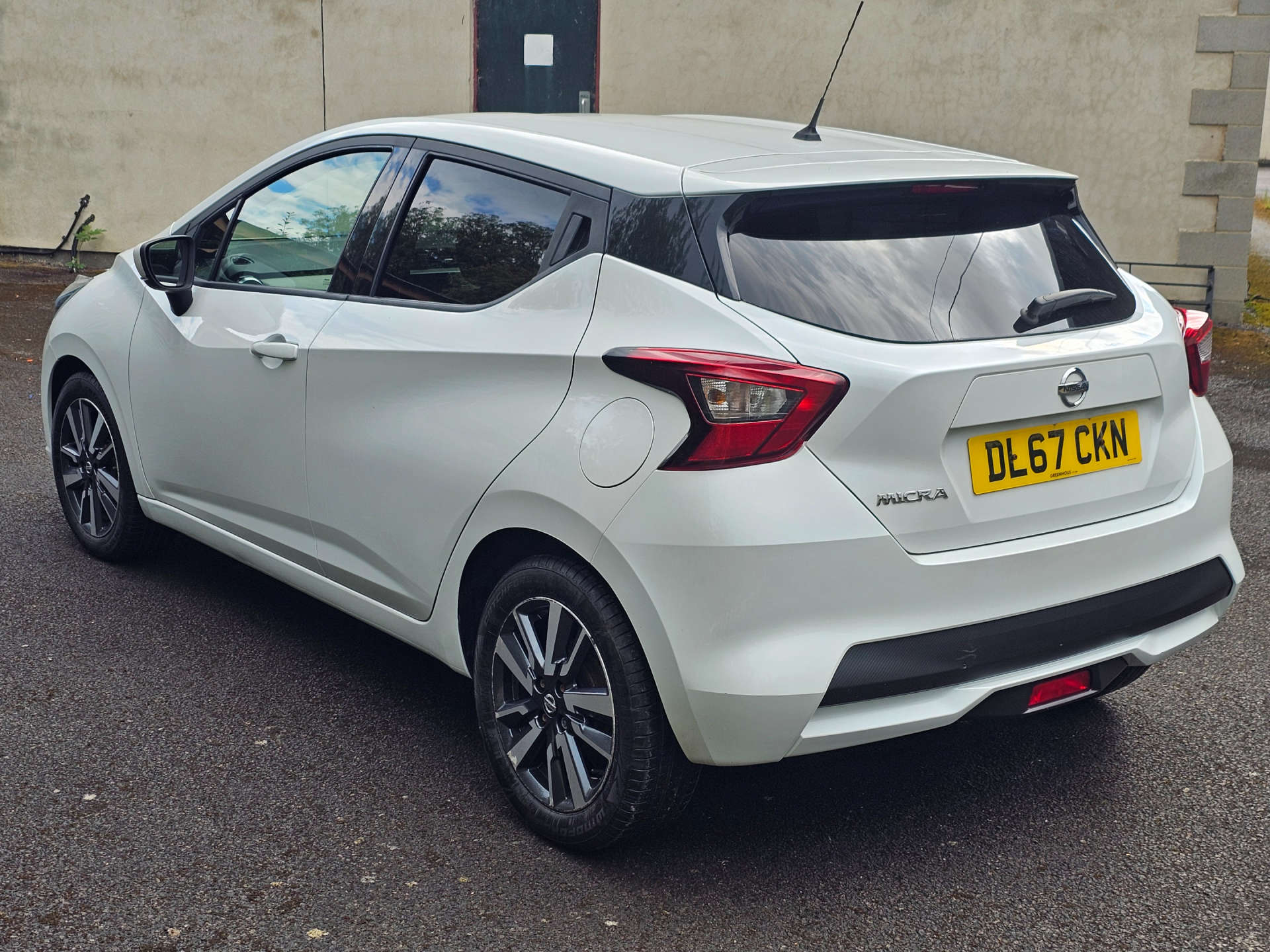NISSAN MICRA 0.9 Micra N-Connecta IG-T 5dr #10