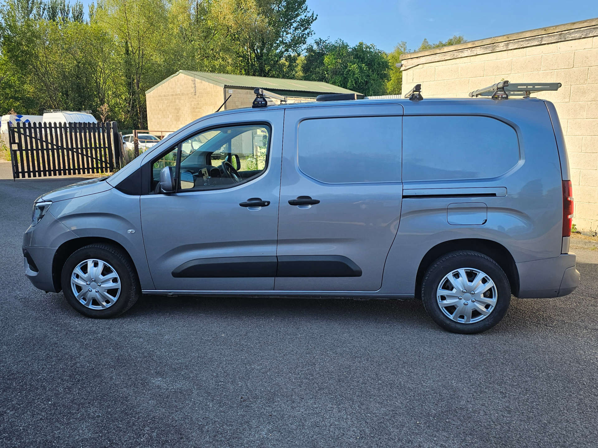 VAUXHALL COMBO 1.5 Combo 2300 Sportive S/S #11