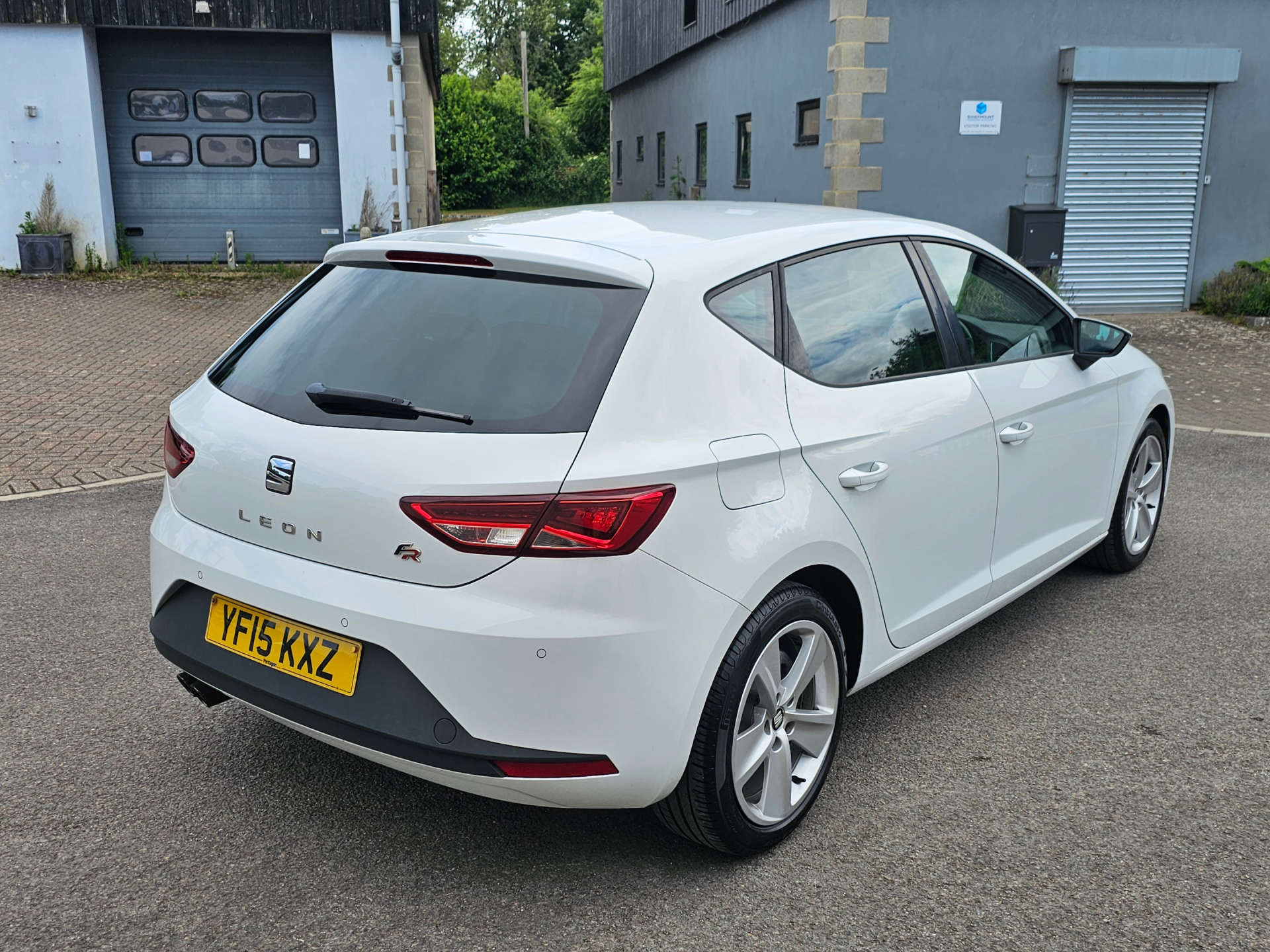 SEAT LEON 1.4 Leon FR Technology EcoTSI 5dr #3