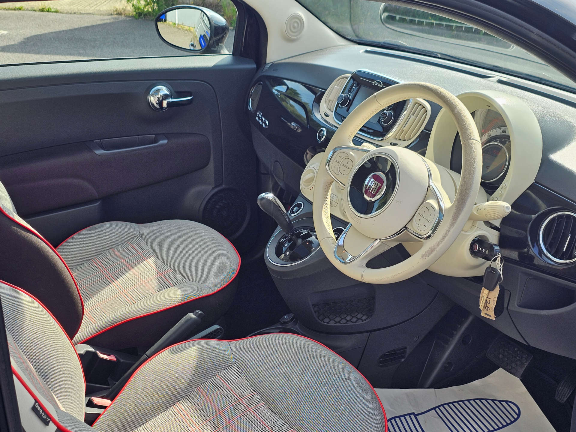 FIAT 500 1.2 500 Lounge Semi-Auto 3dr #15