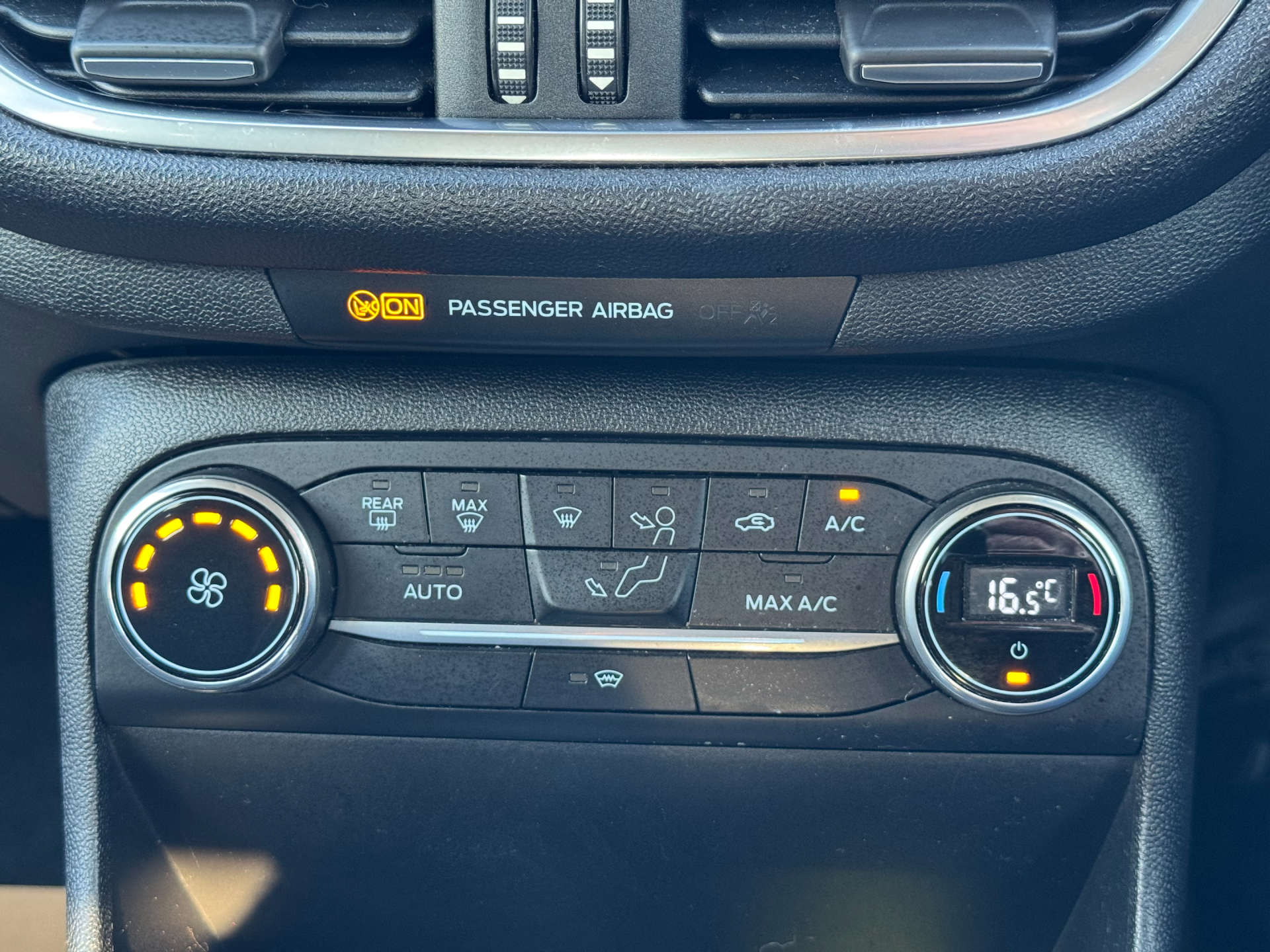 FORD FIESTA 1.0 Fiesta Titanium T 5dr #26