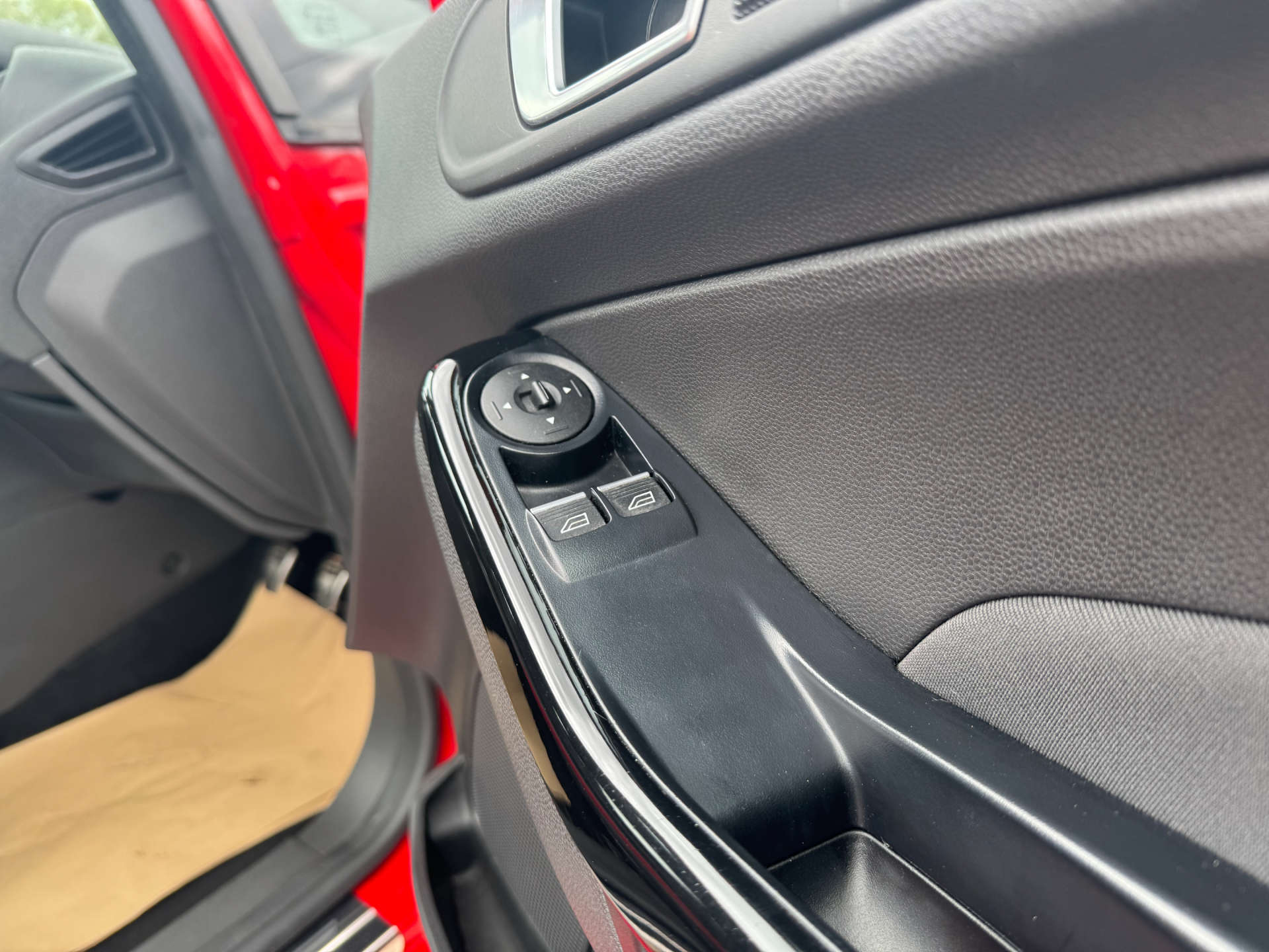 FORD FIESTA 1.0 Fiesta Zetec S Red Edition 3dr #29