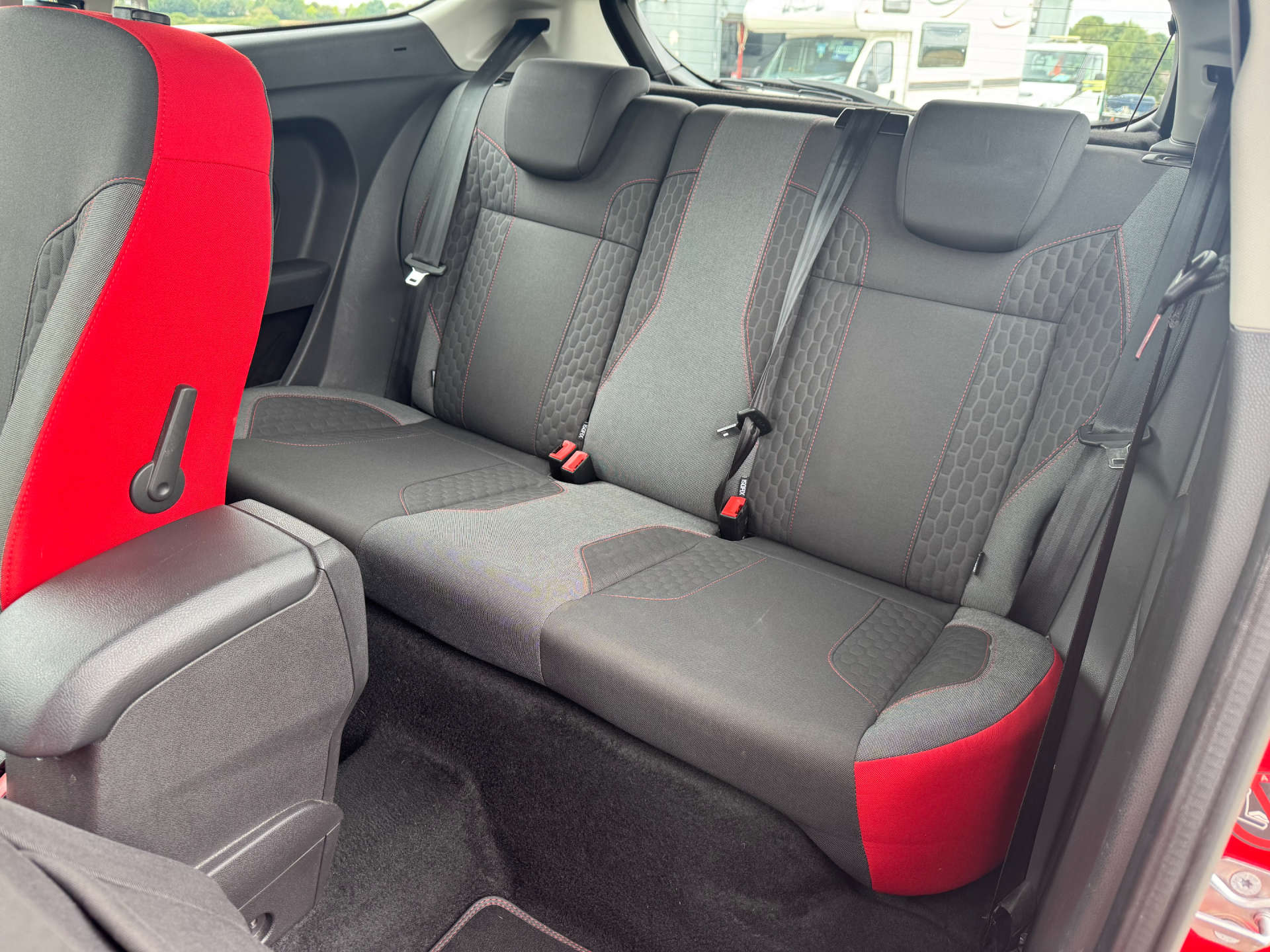 FORD FIESTA 1.0 Fiesta Zetec S Red Edition 3dr #31