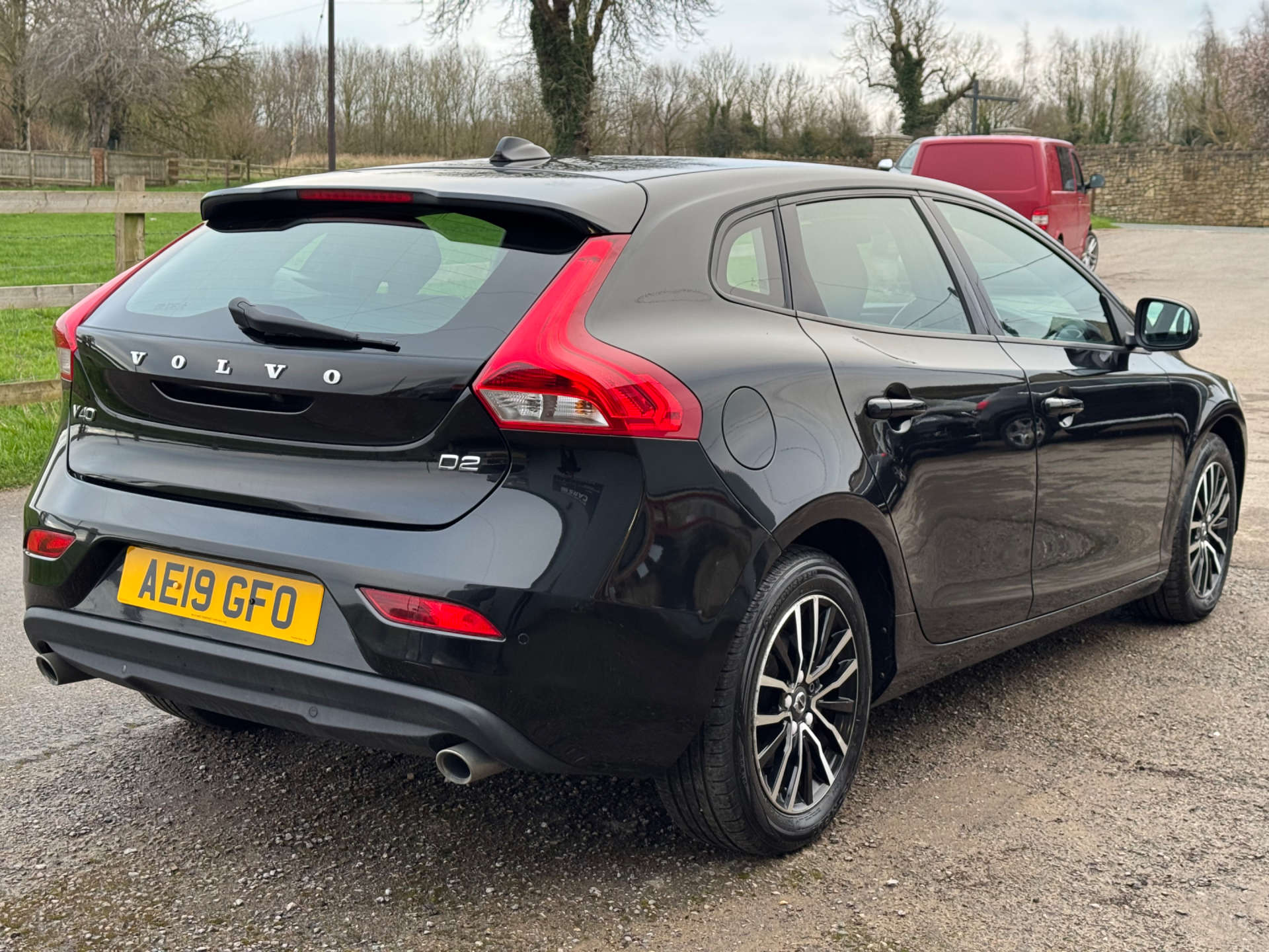 VOLVO V40 2.0 V40 Momentum Edition D2 5dr #5