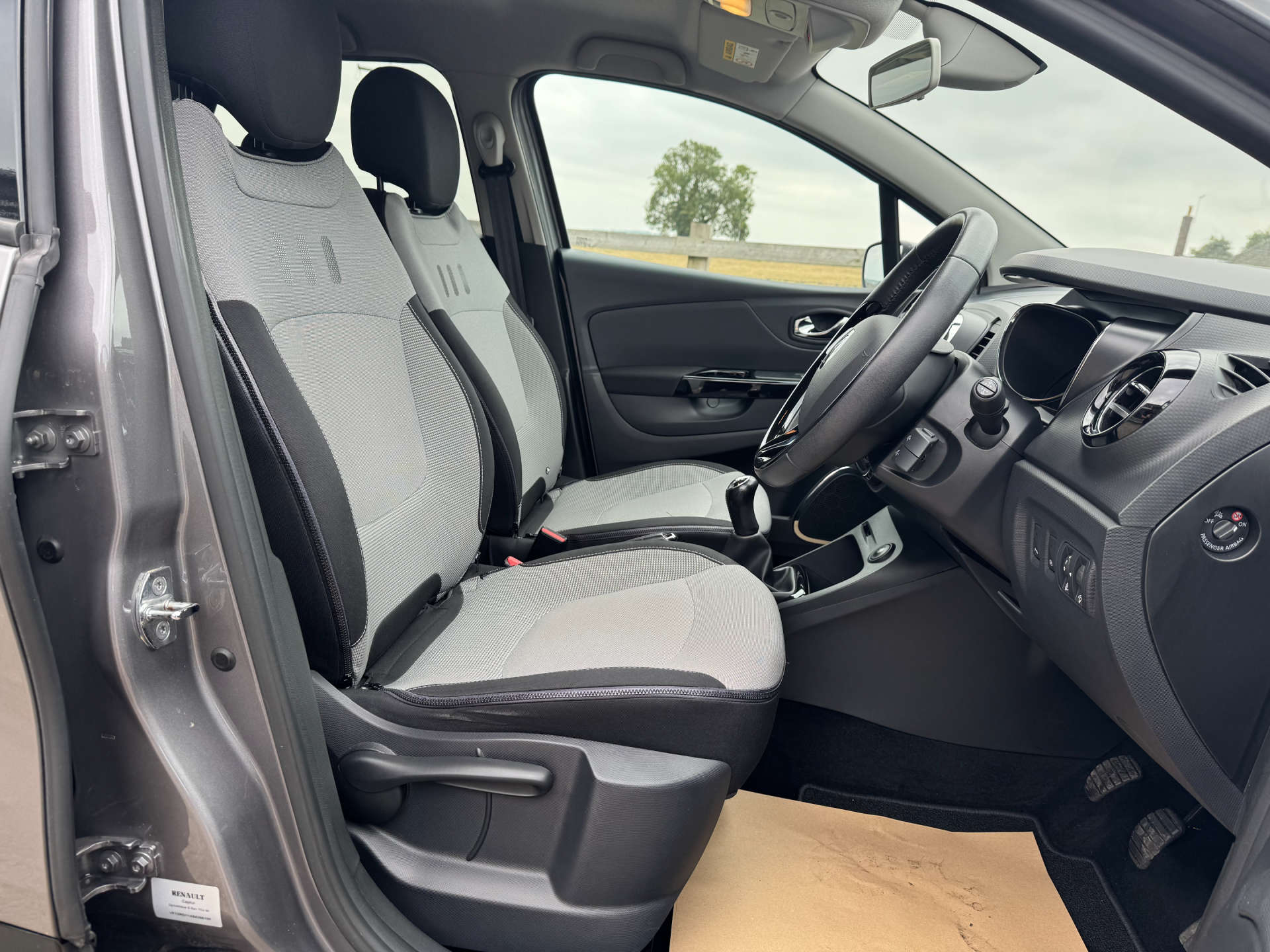 RENAULT CAPTUR 0.9 Captur Dynamique S Nav TCe 5dr #9