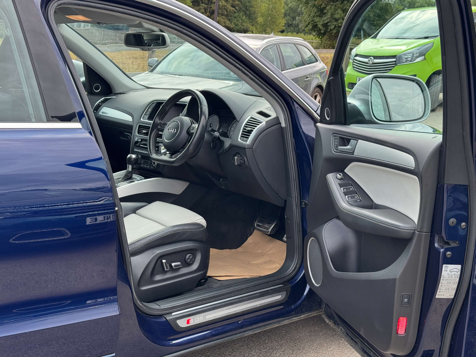 AUDI Q5 3.0 SQ5 TDI Quattro Auto 4WD 5dr #16