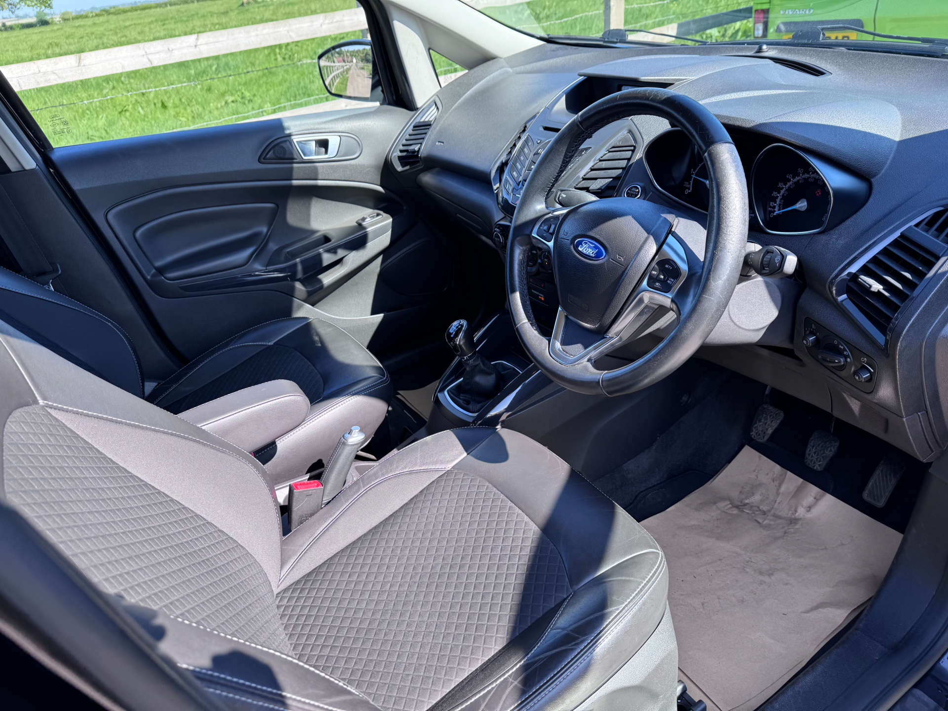 FORD ECOSPORT 1.5 EcoSport Titanium TDCI 5dr #10